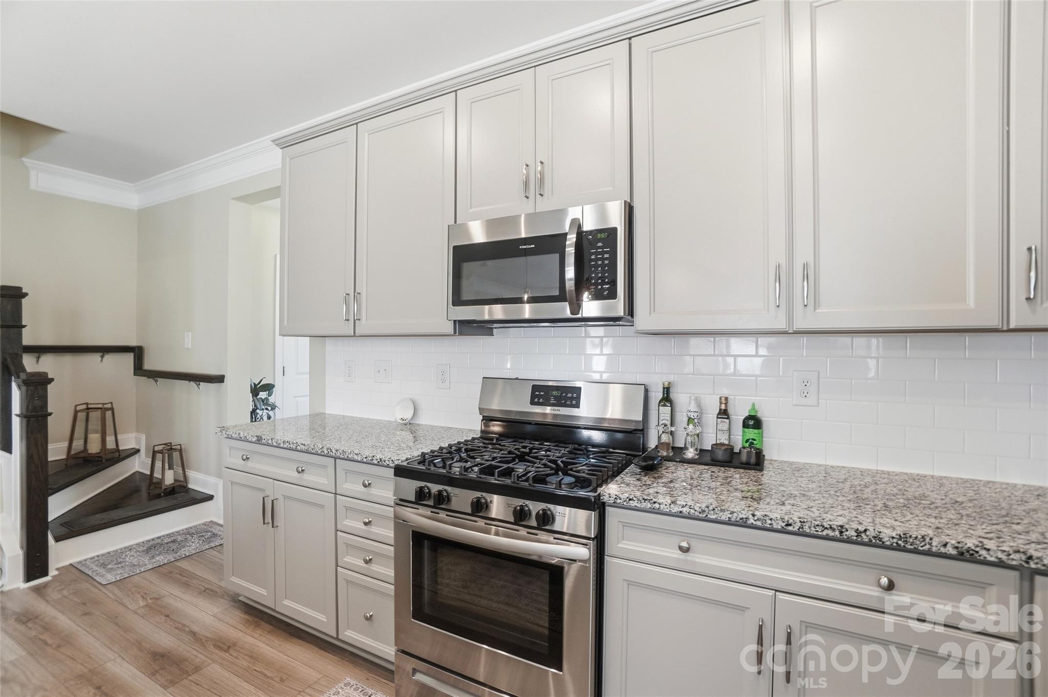 1012 Township Parkway — Belmont