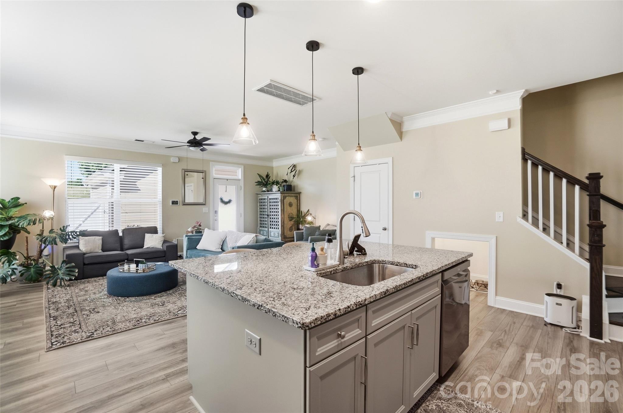 1012 Township Parkway — Belmont