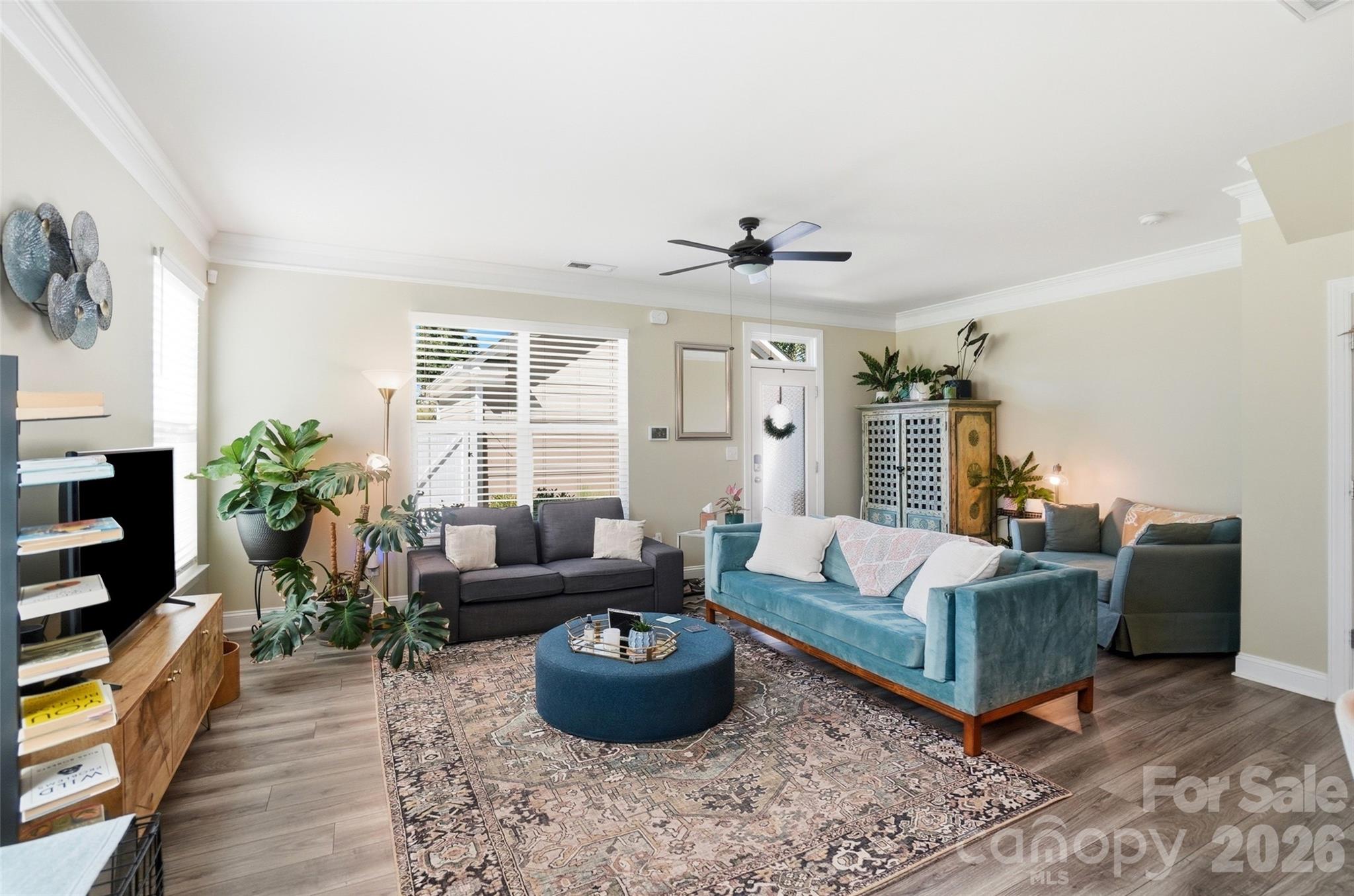 1012 Township Parkway — Belmont