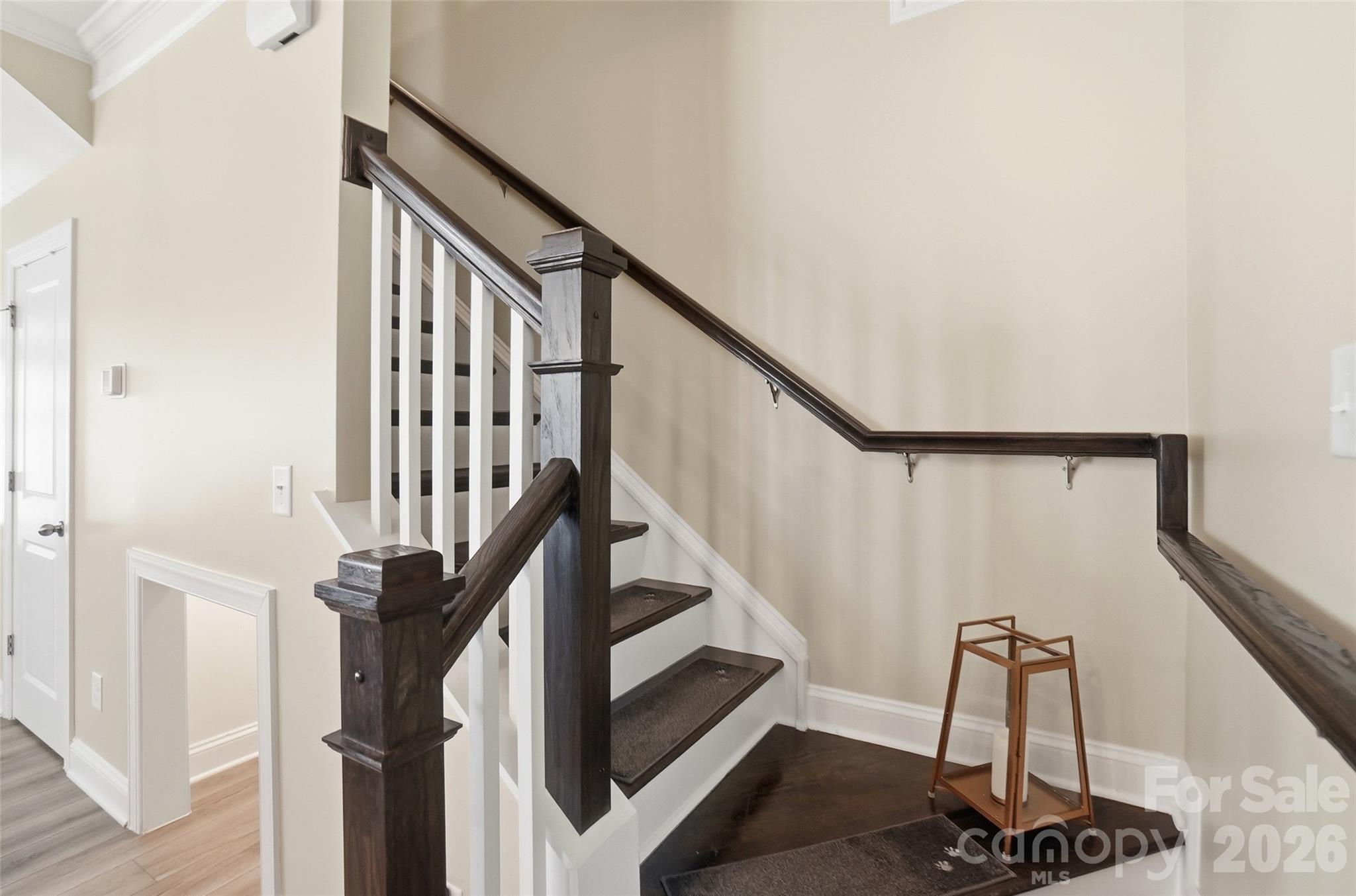 1012 Township Parkway — Belmont