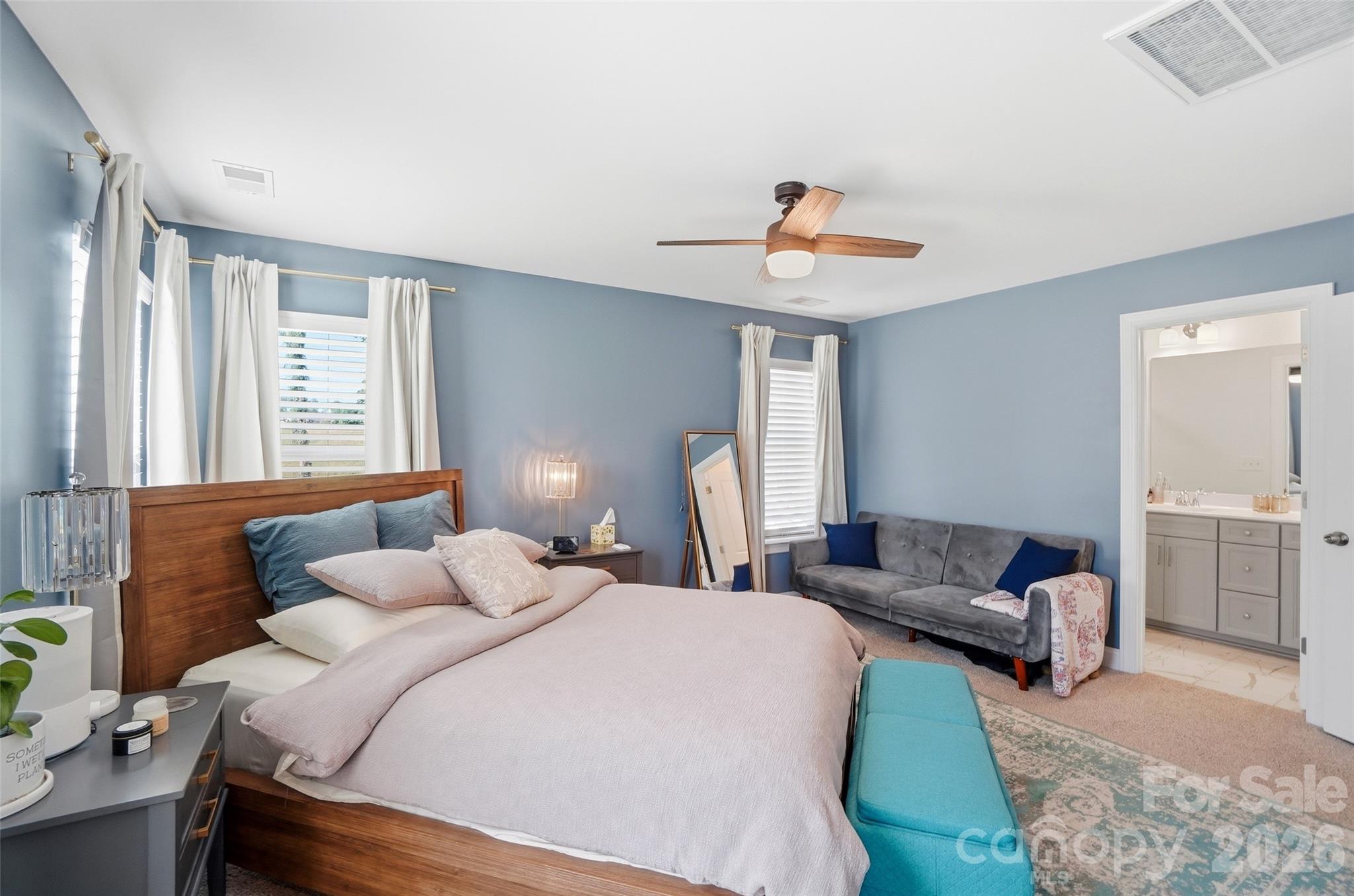 1012 Township Parkway — Belmont