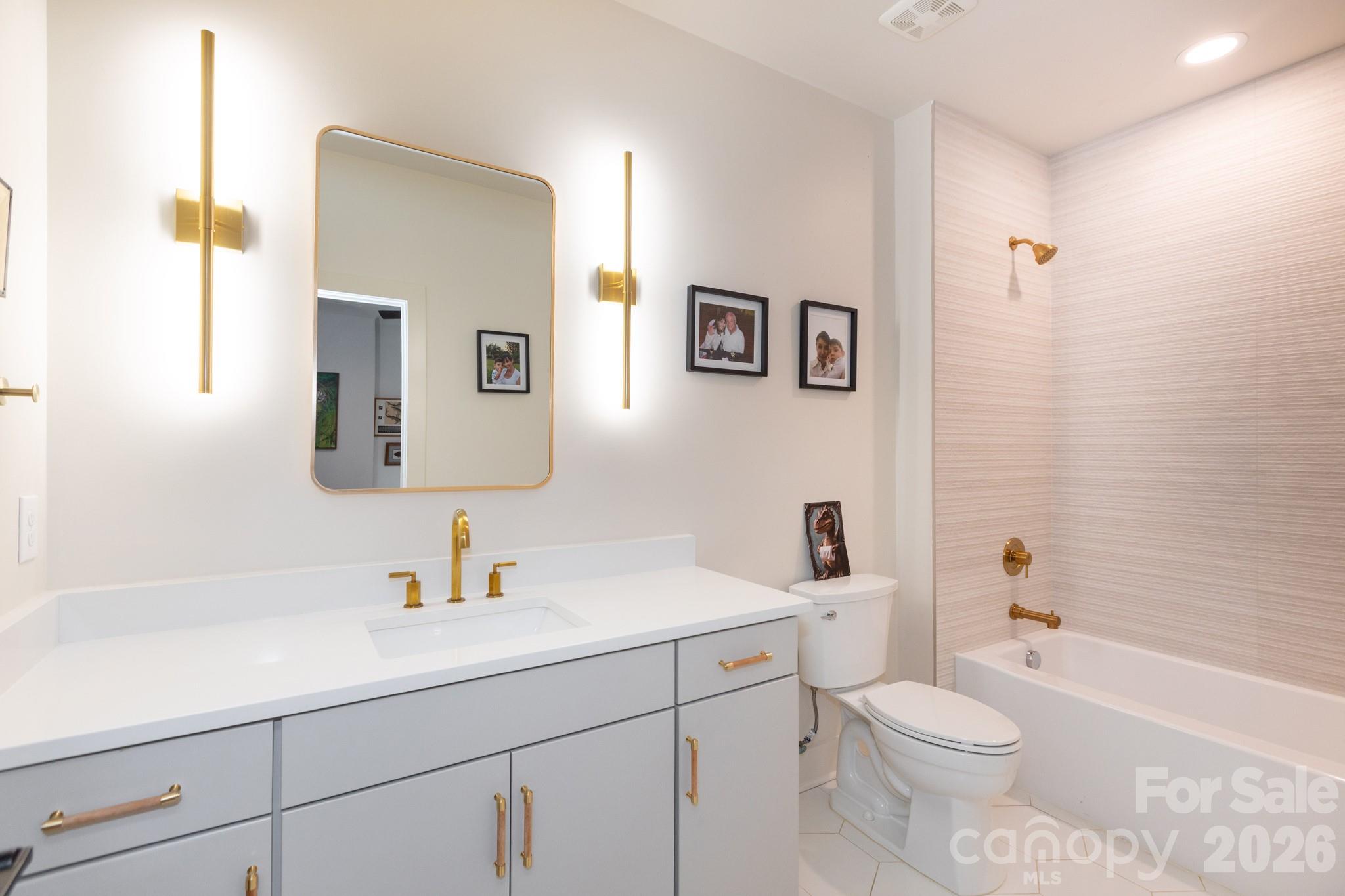1602 Herrin Avenue — Charlotte