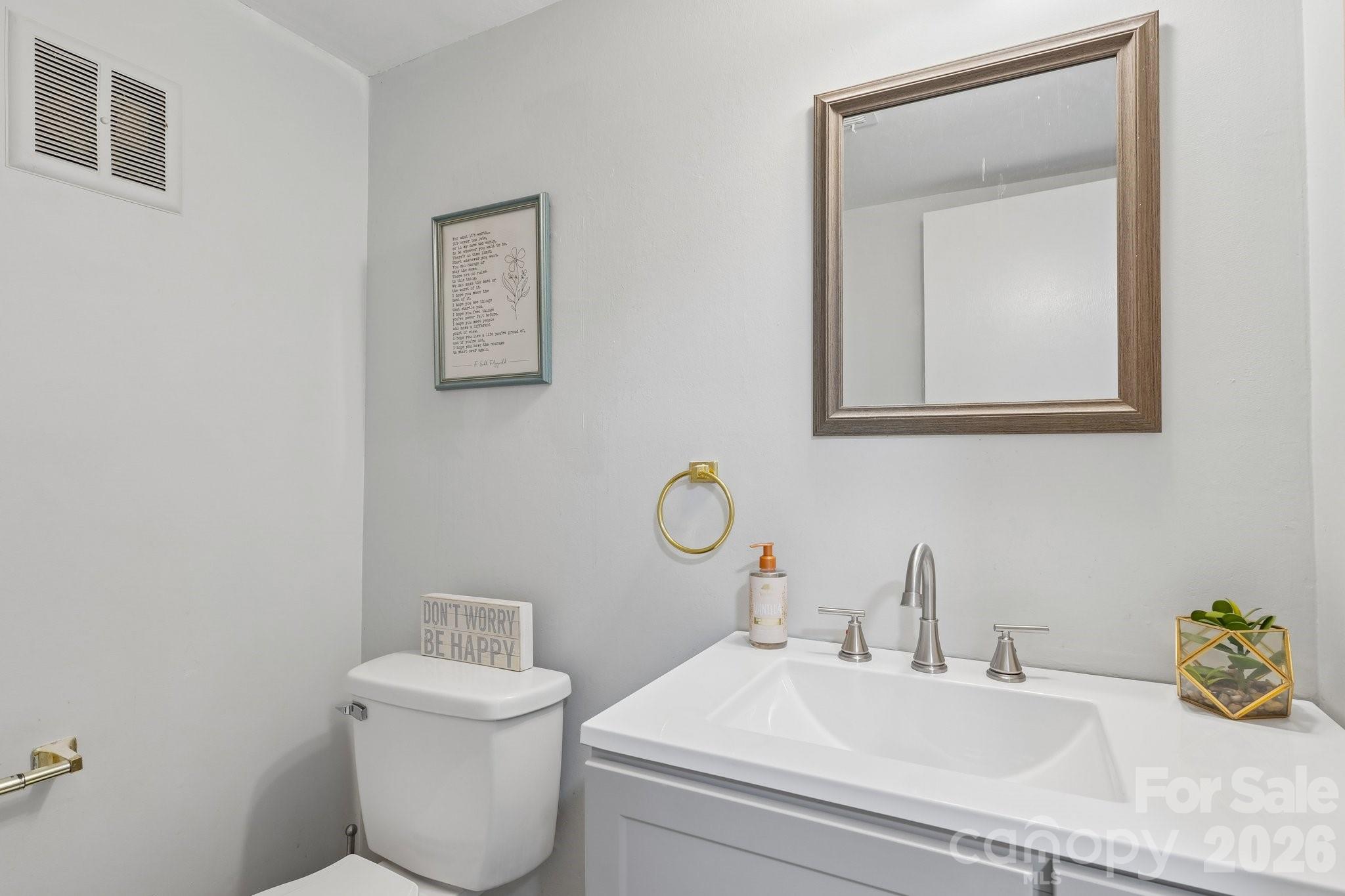 8403 Cricket Lake Drive — Charlotte