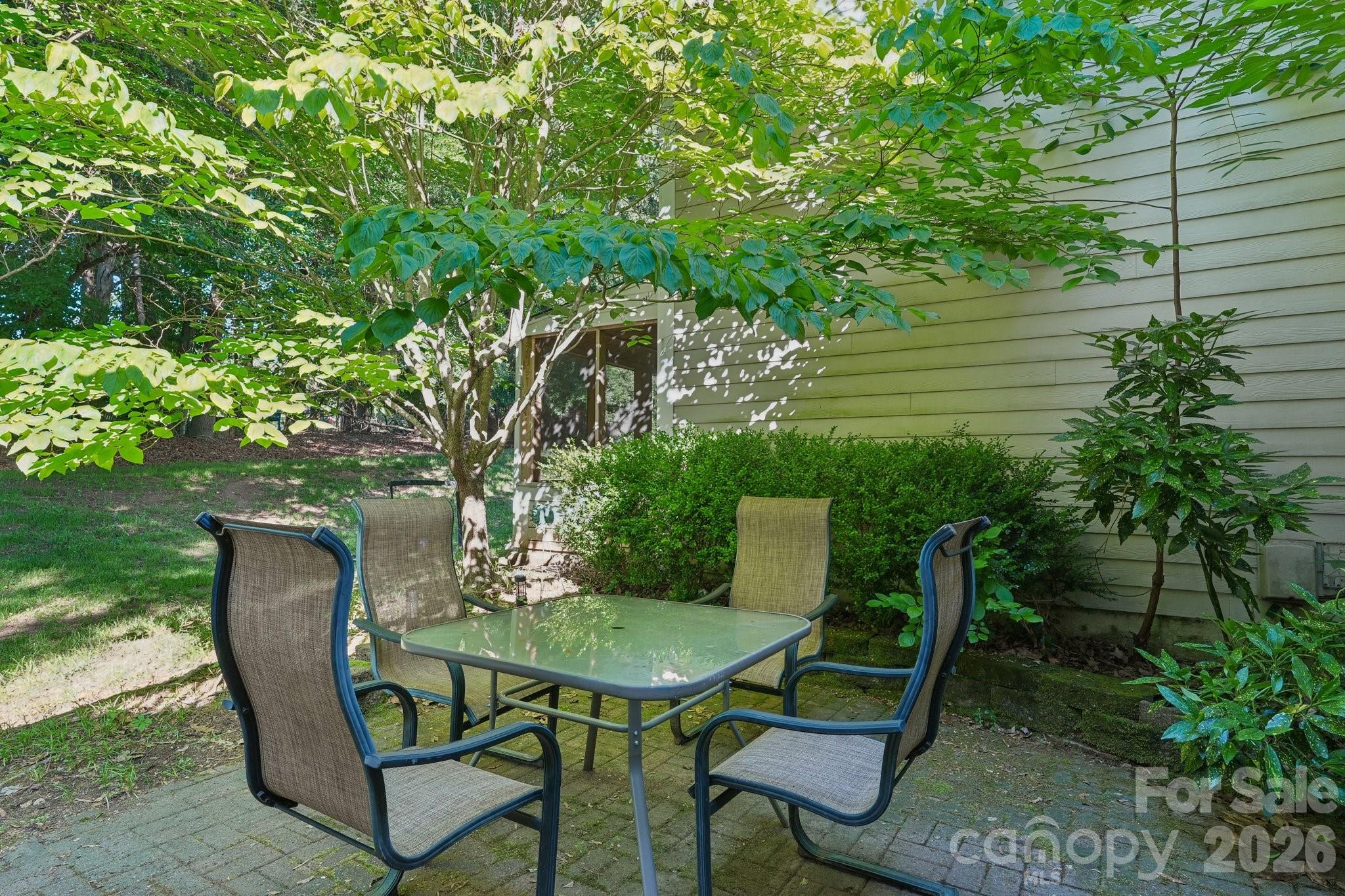 8403 Cricket Lake Drive — Charlotte