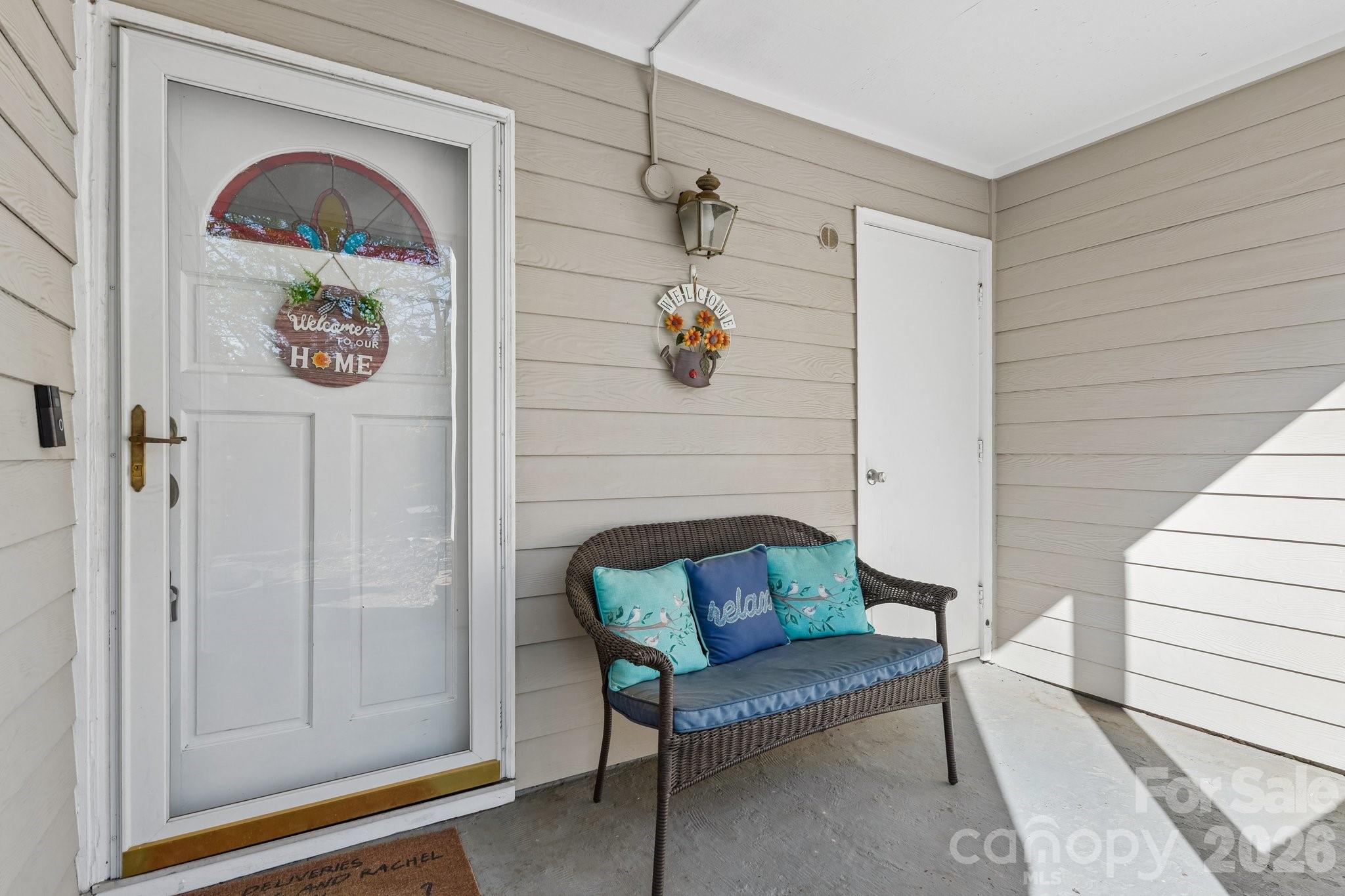 8403 Cricket Lake Drive — Charlotte