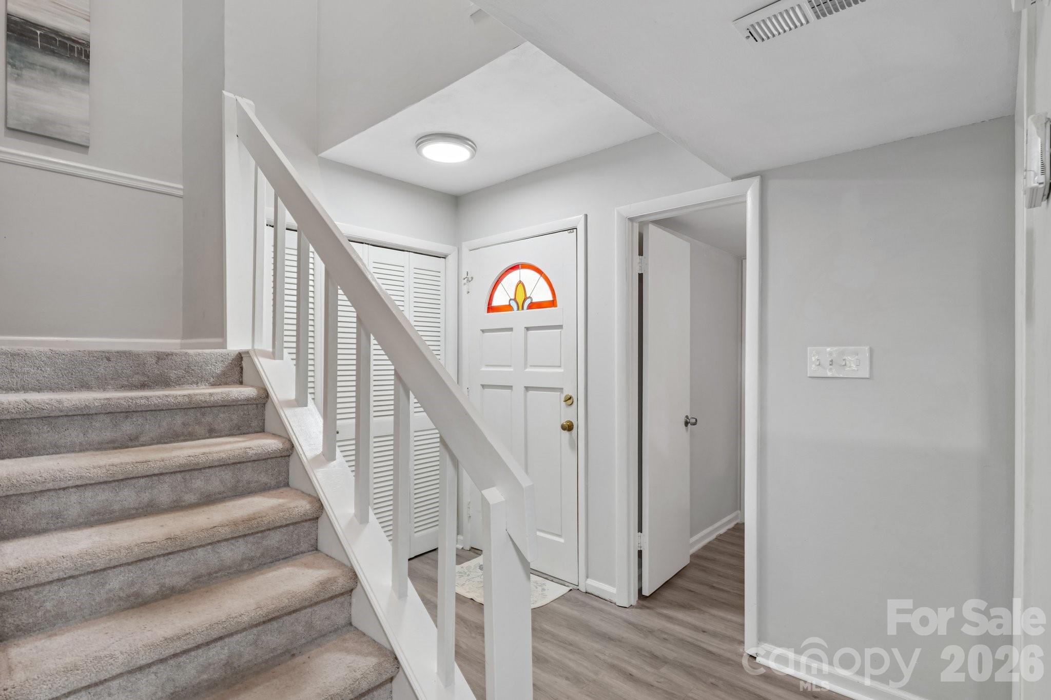 8403 Cricket Lake Drive — Charlotte