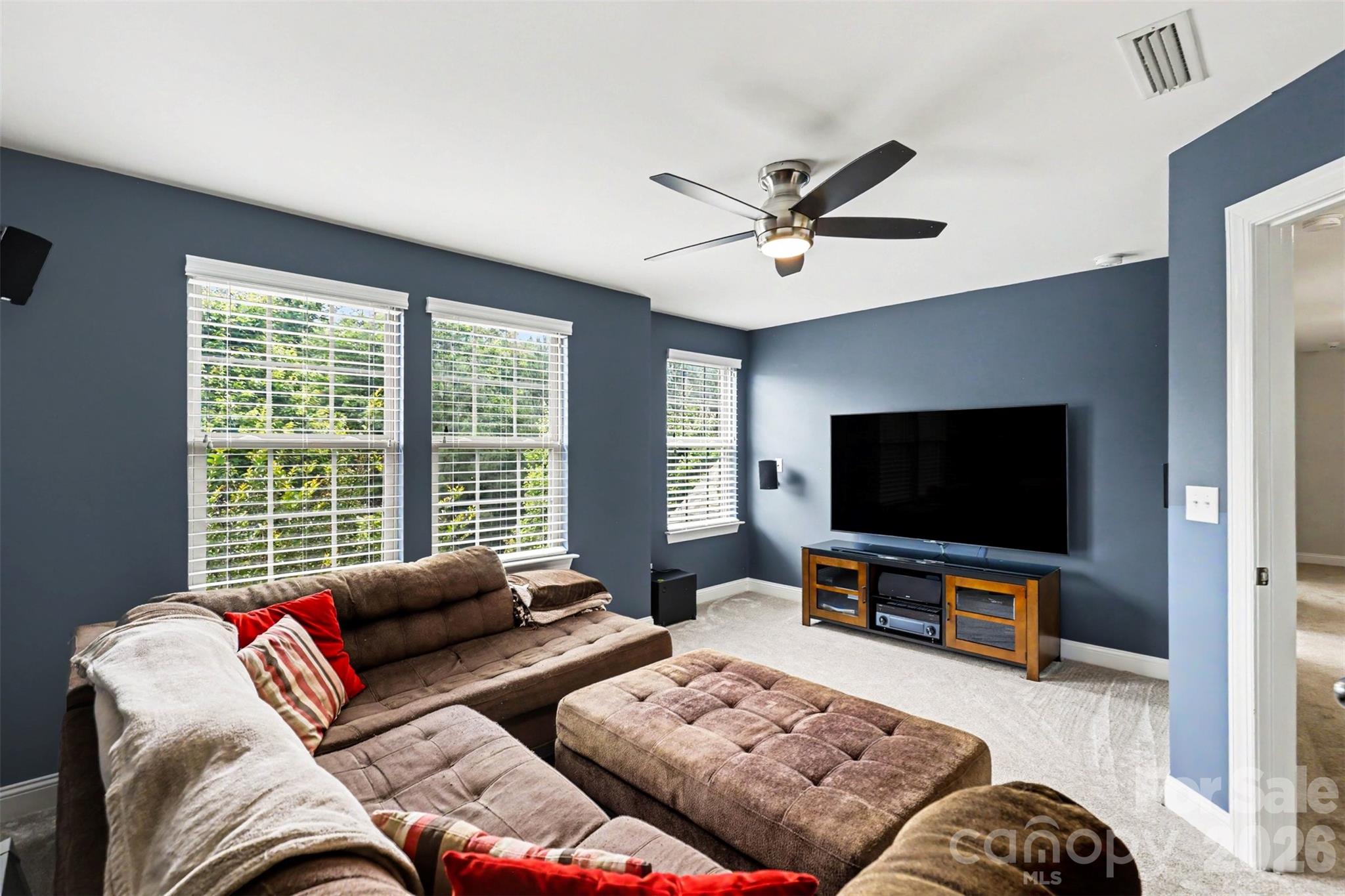 16524 Crosshaven Drive — Charlotte