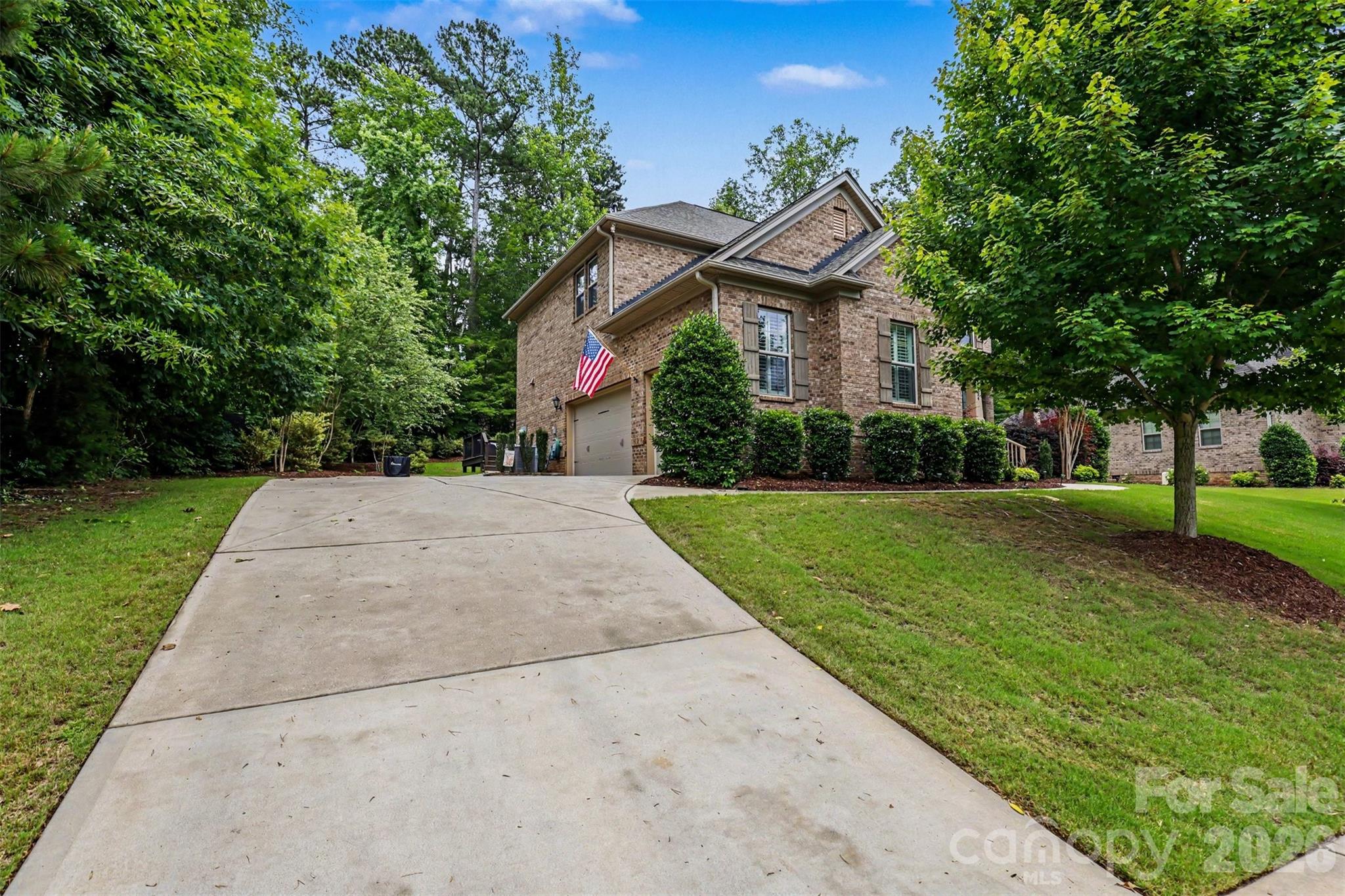 16524 Crosshaven Drive — Charlotte