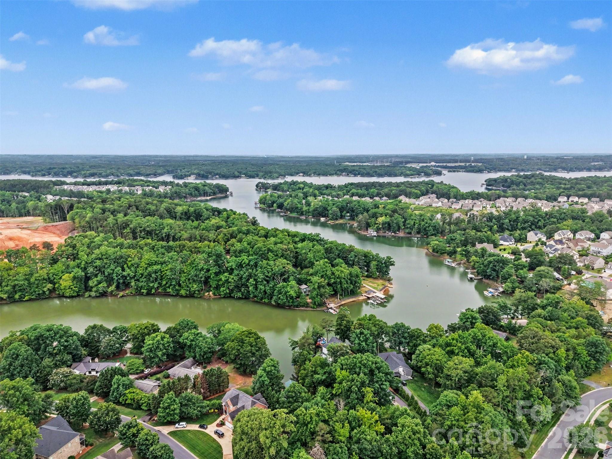 16524 Crosshaven Drive — Charlotte