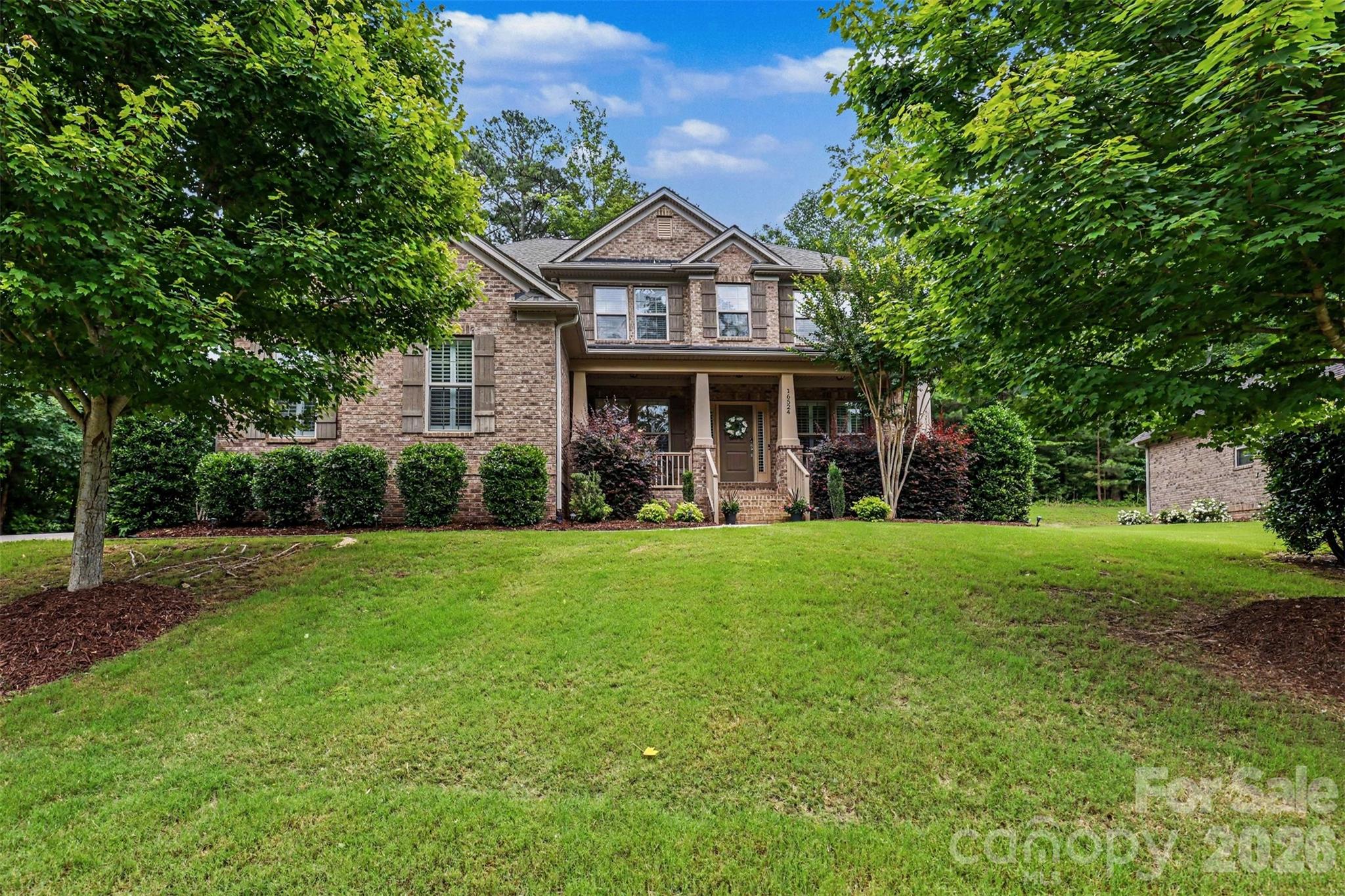 16524 Crosshaven Drive — Charlotte