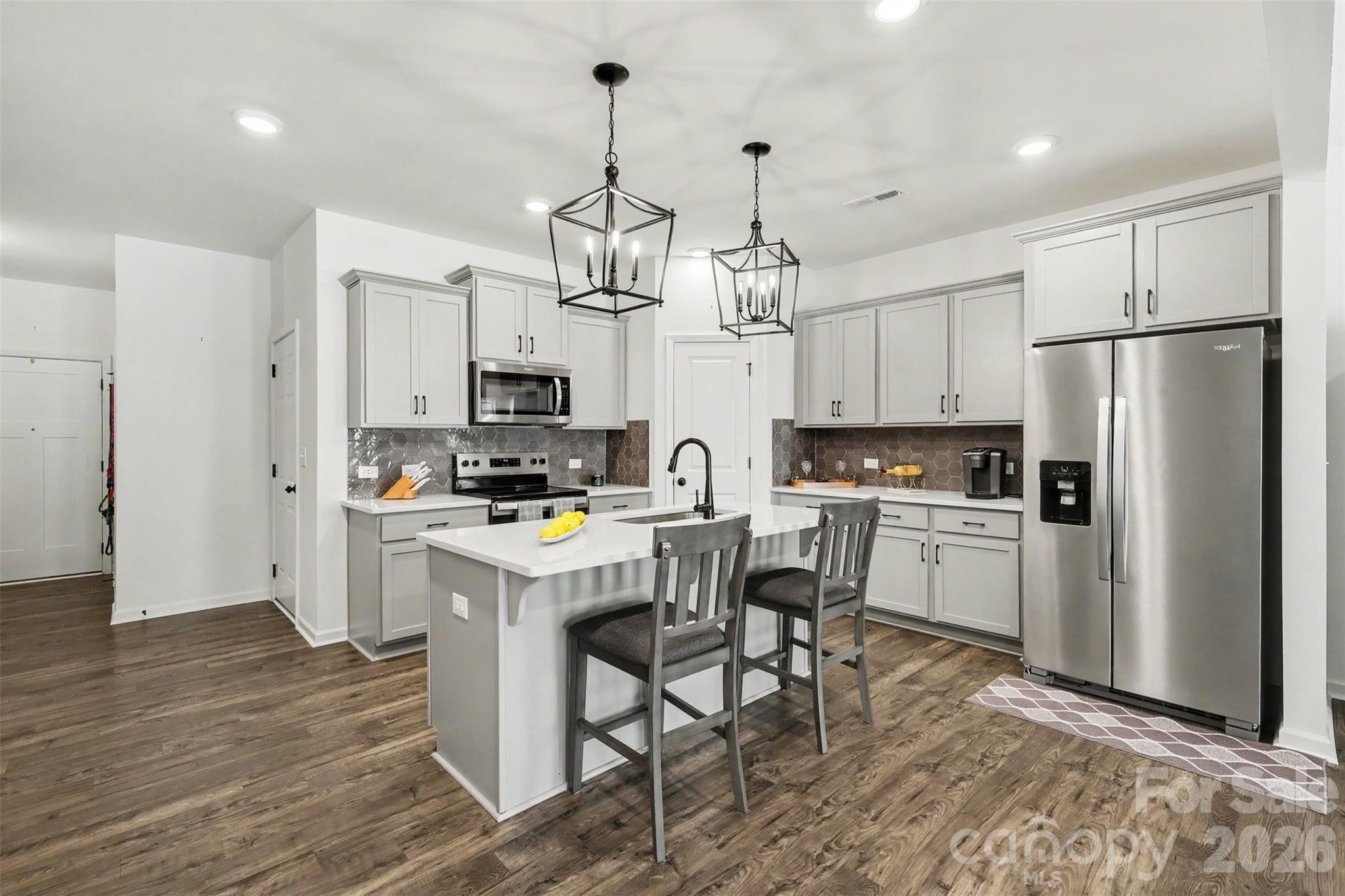 334 Drawbar Drive — Clover