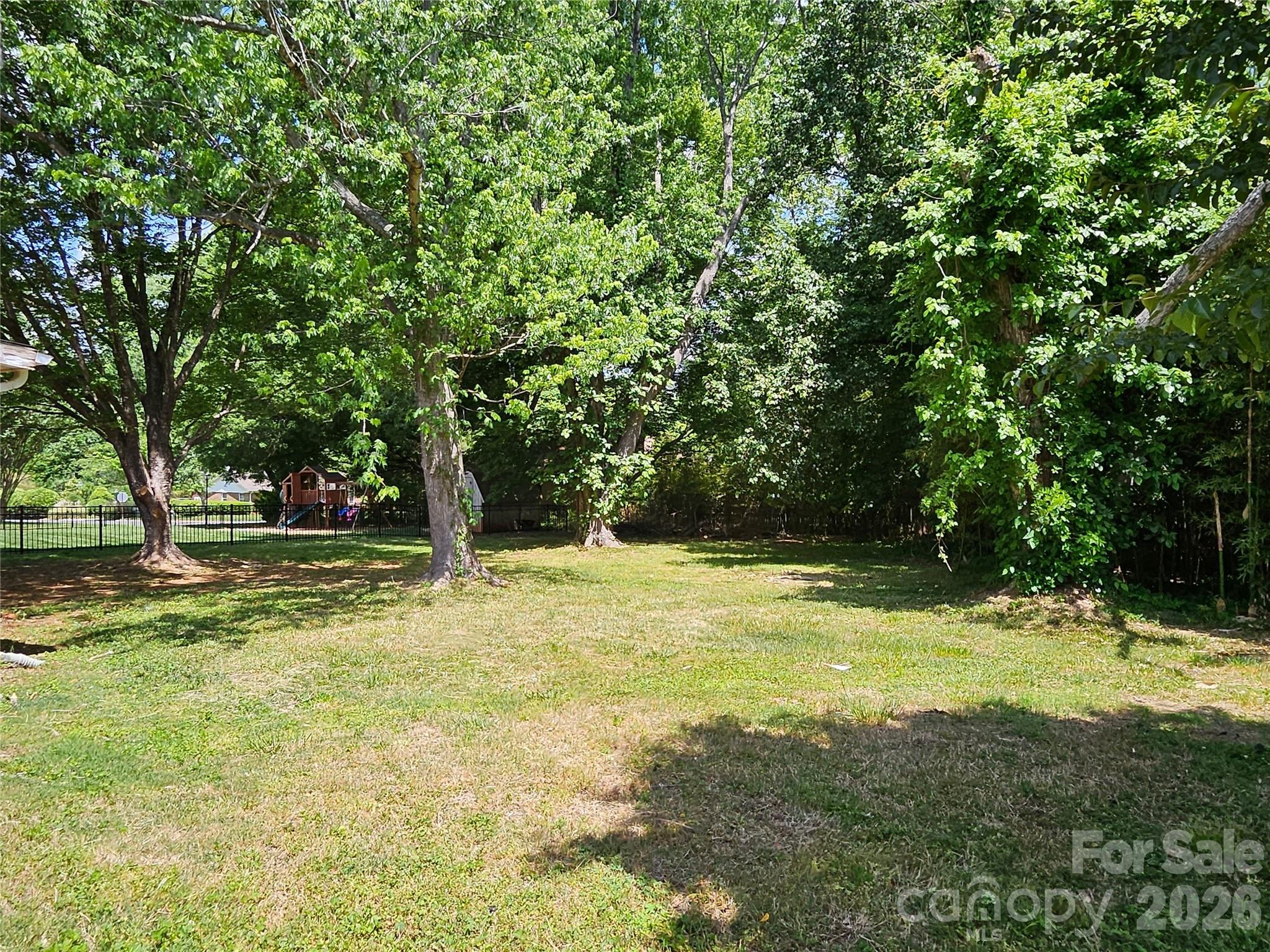 1109 Reid Harkey Road — Matthews