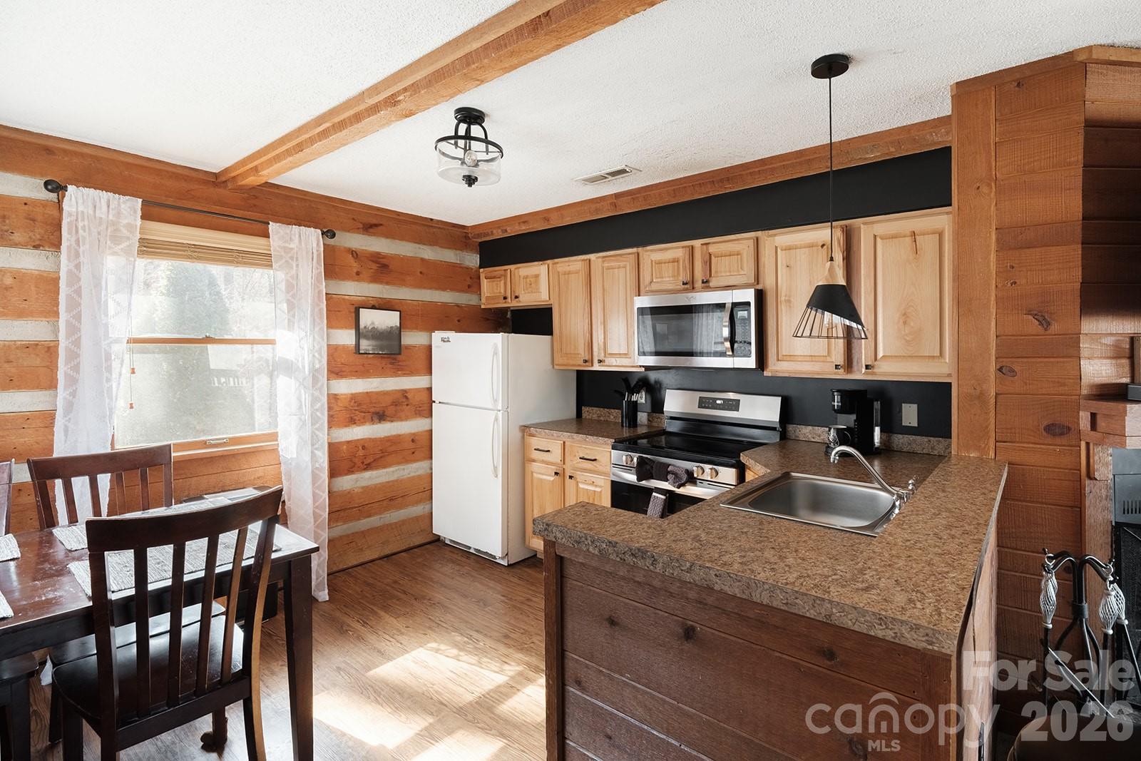 658 Biltmore Circle #82 — Bryson City