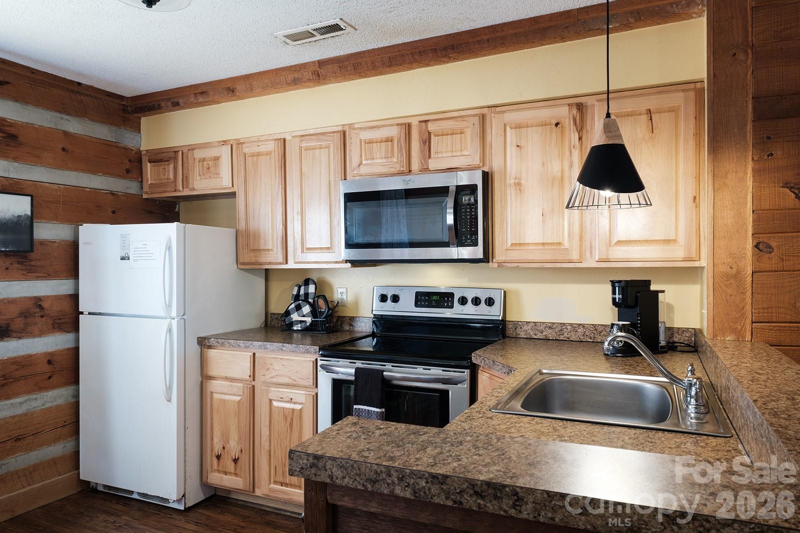 658 Biltmore Circle #82 — Bryson City