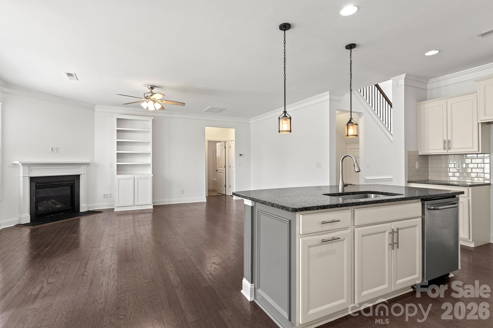 2377 Seagull Drive — Denver