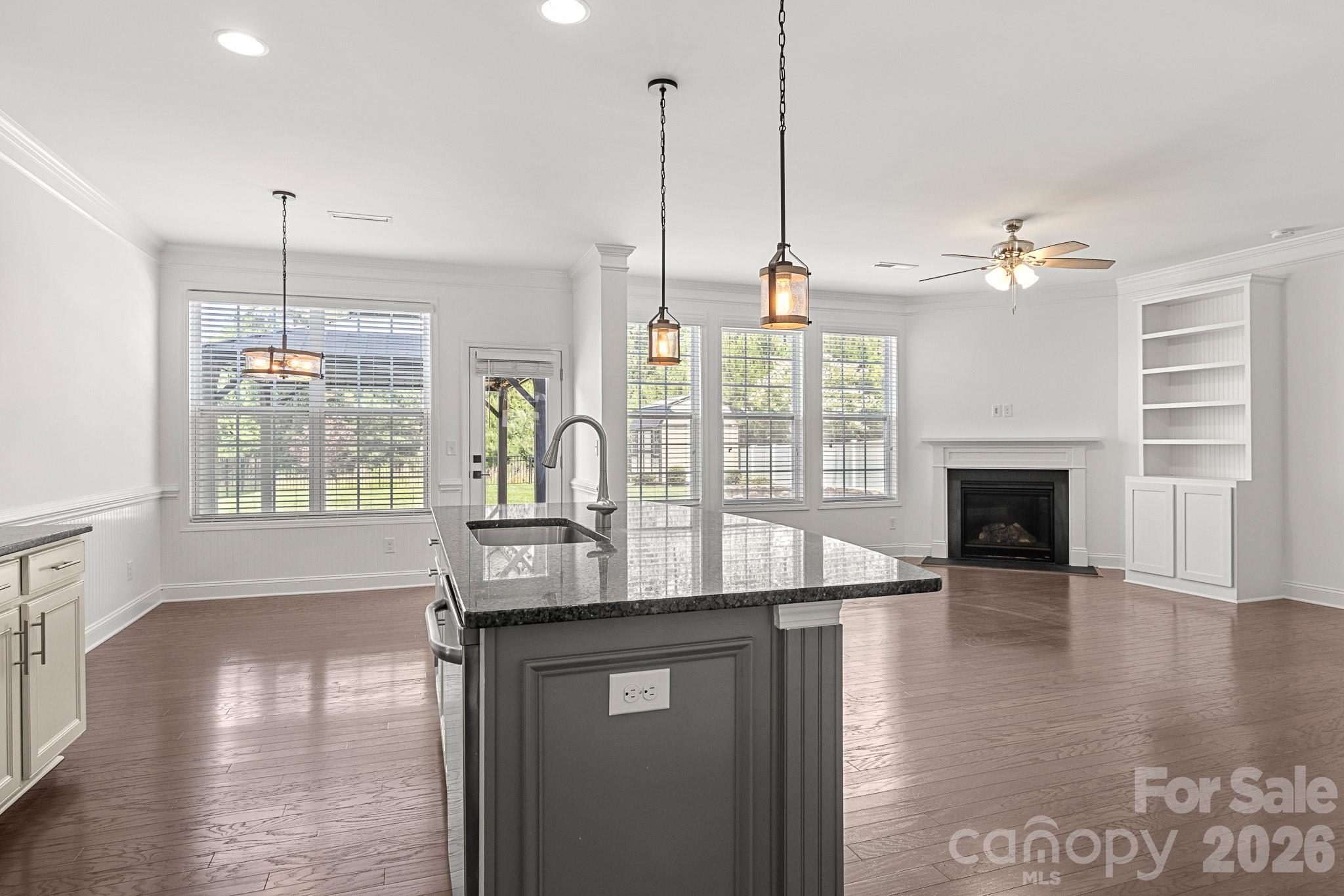 2377 Seagull Drive — Denver