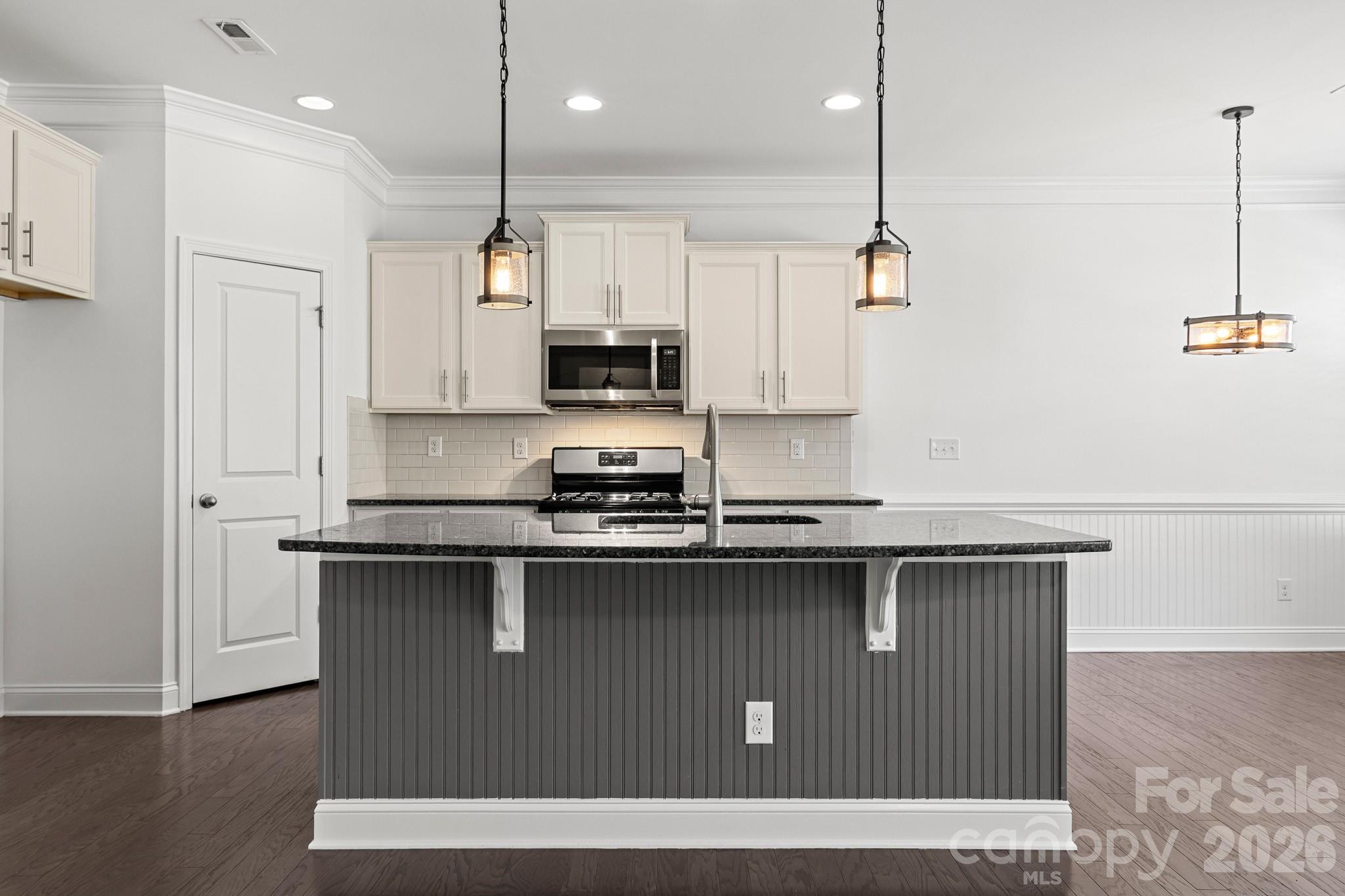 2377 Seagull Drive — Denver