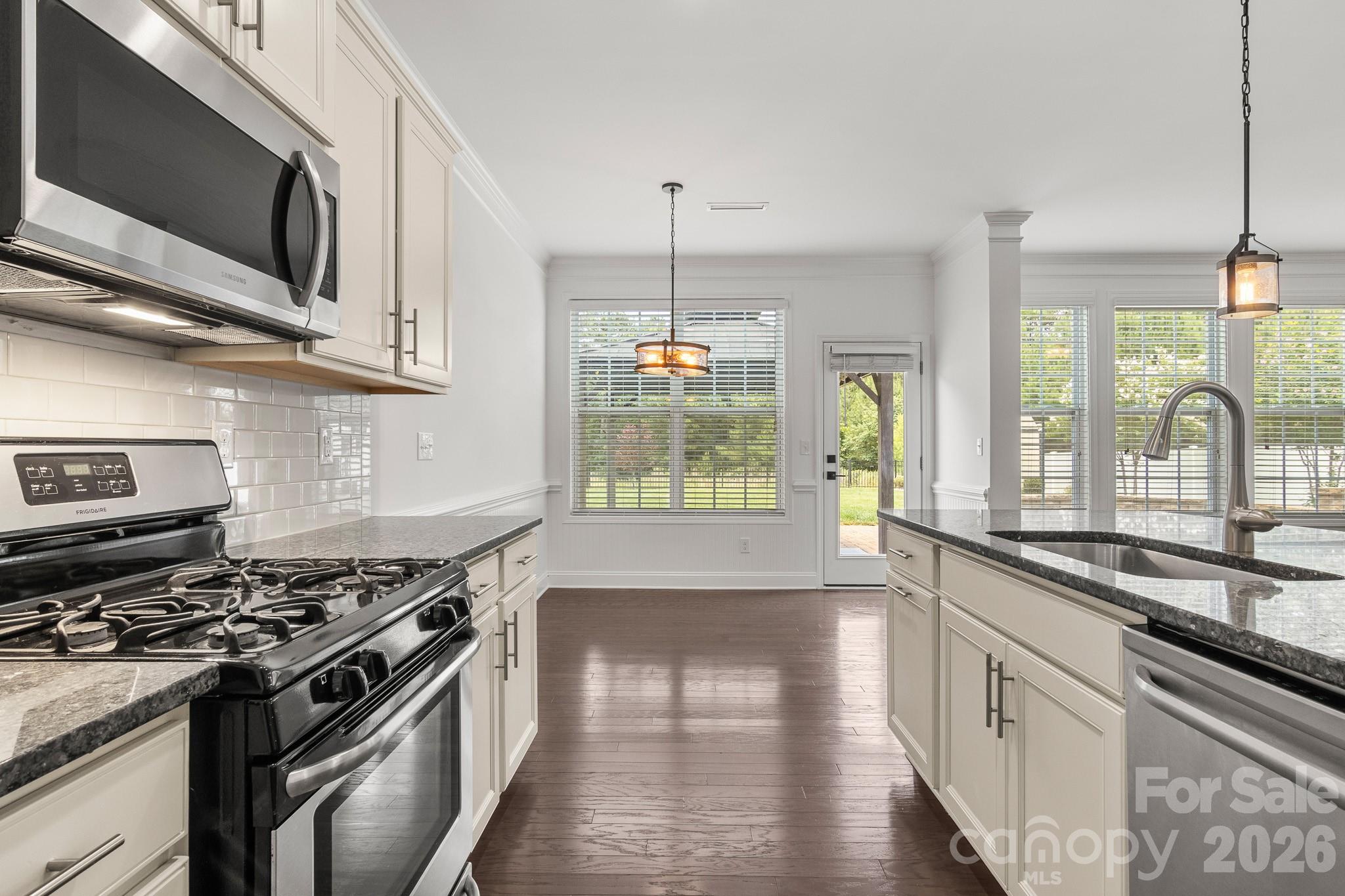 2377 Seagull Drive — Denver