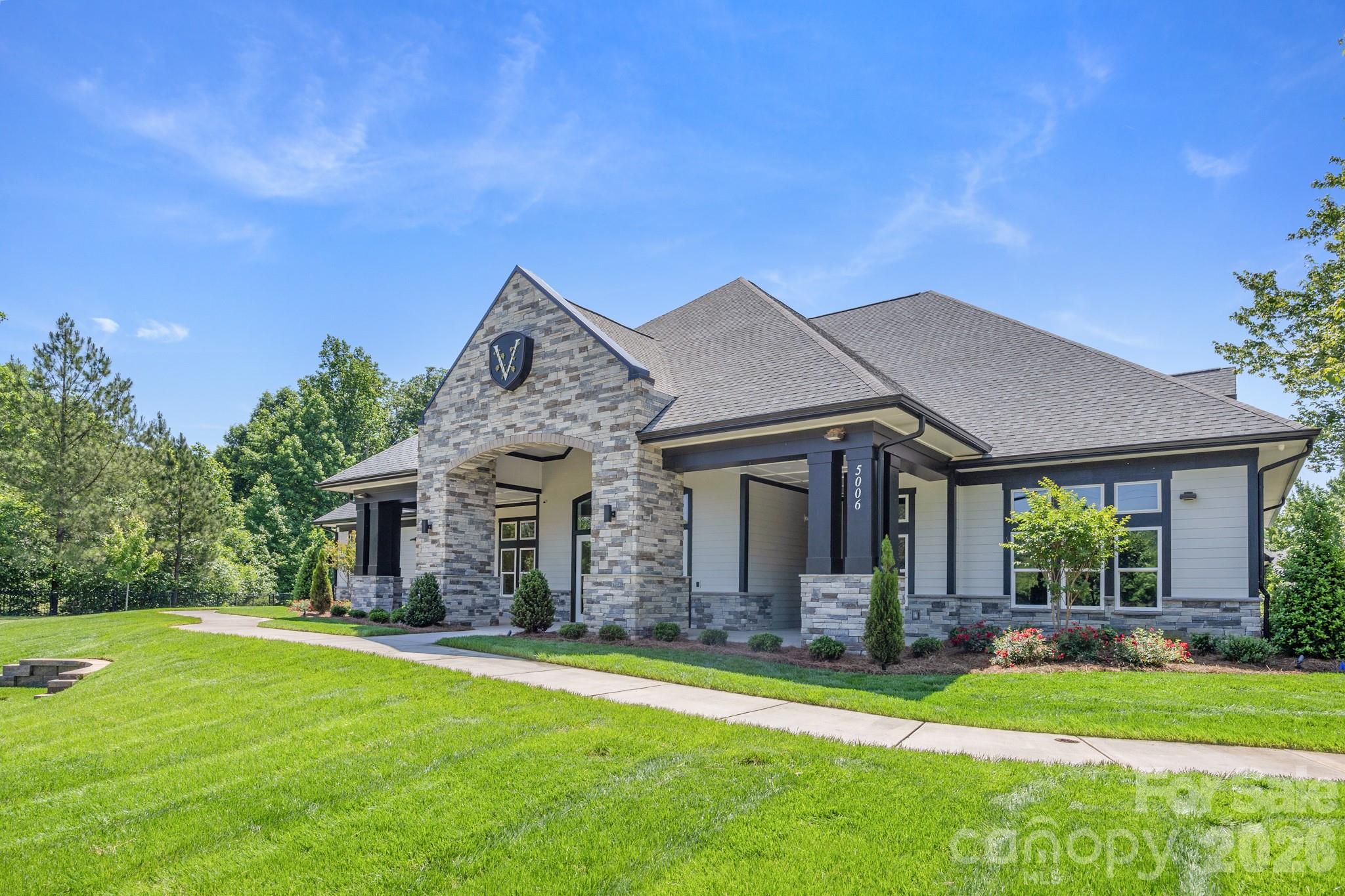 6407 Barcelona Way — Charlotte
