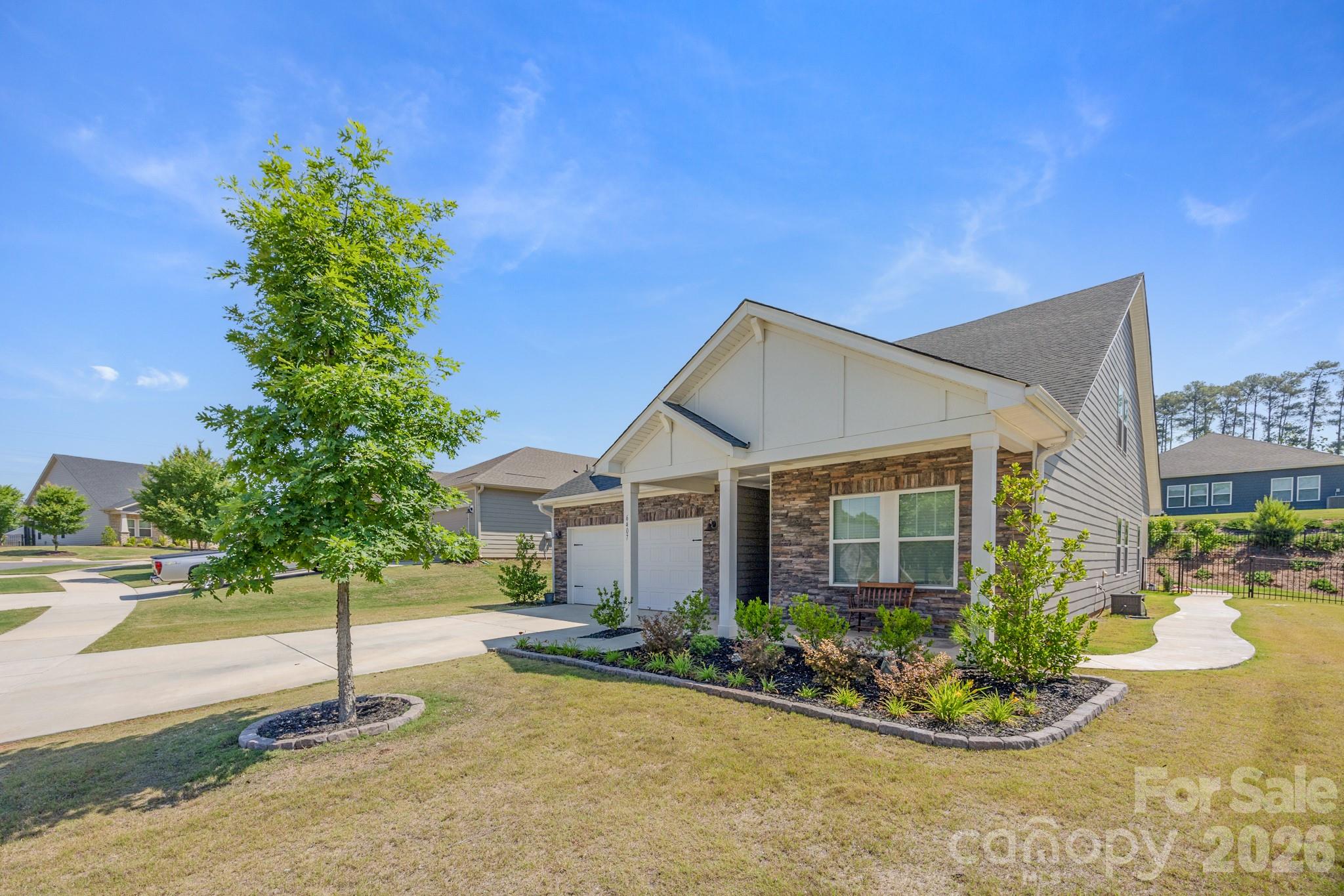 6407 Barcelona Way — Charlotte