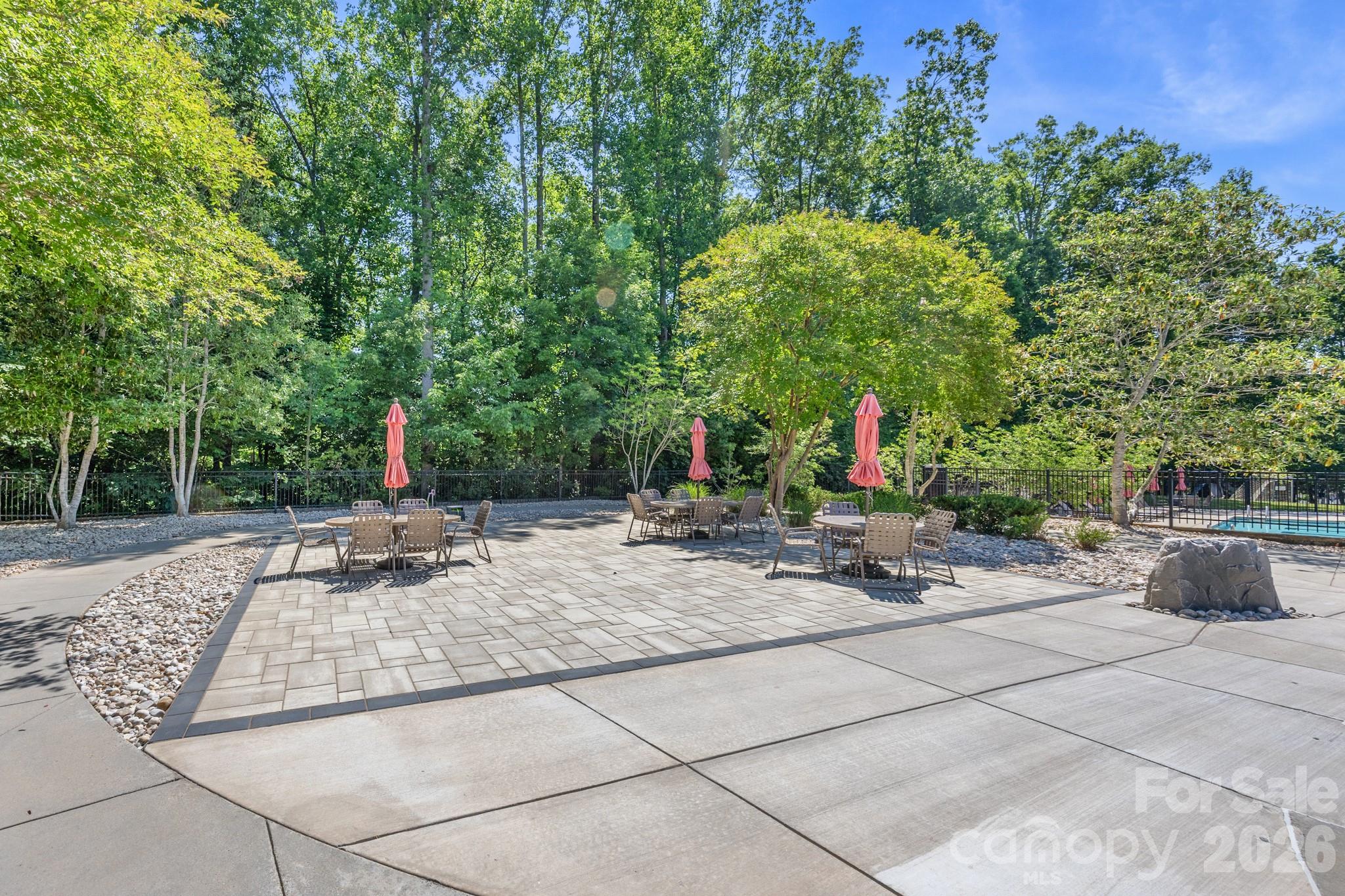 6407 Barcelona Way — Charlotte