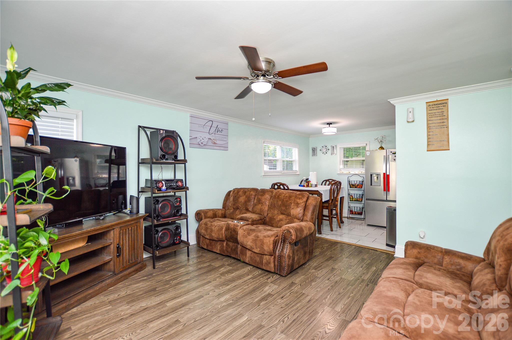 5514 Collins Street — Charlotte