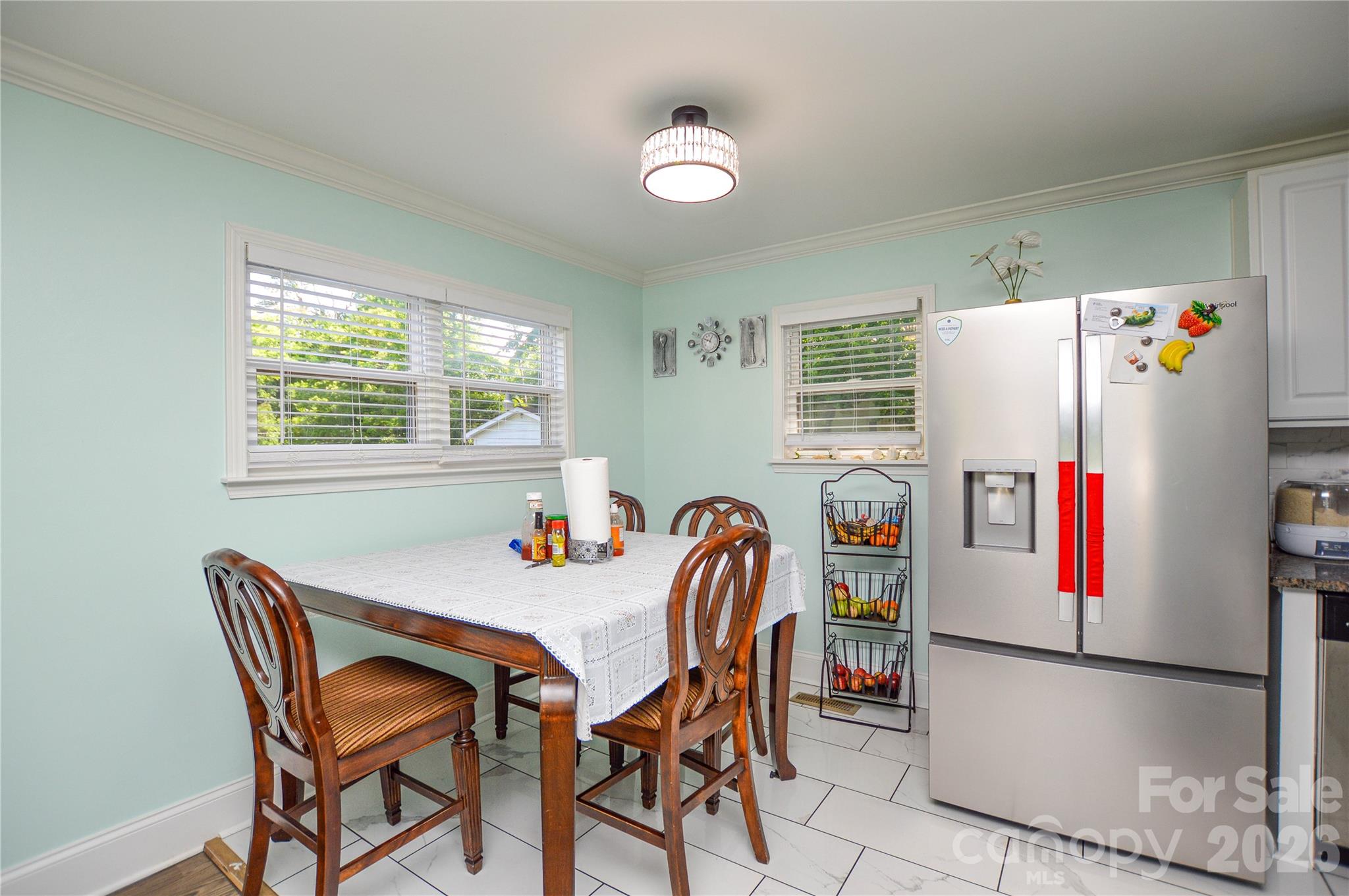 5514 Collins Street — Charlotte