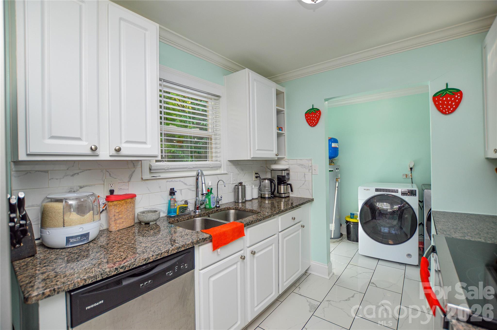 5514 Collins Street — Charlotte