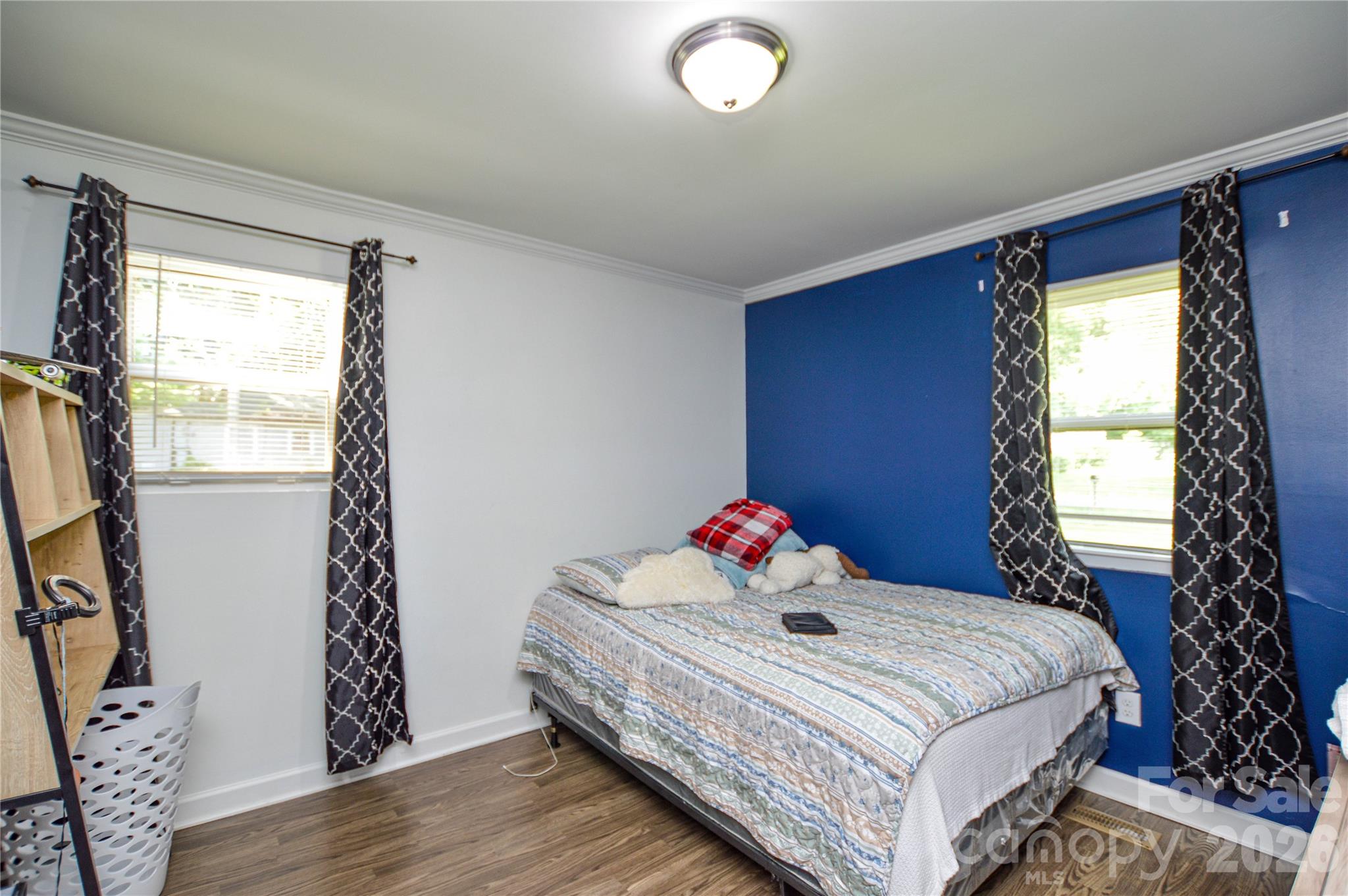 5514 Collins Street — Charlotte