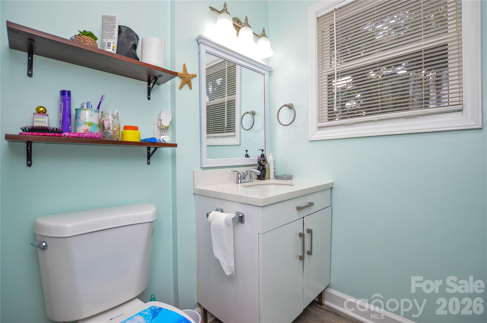 5514 Collins Street — Charlotte