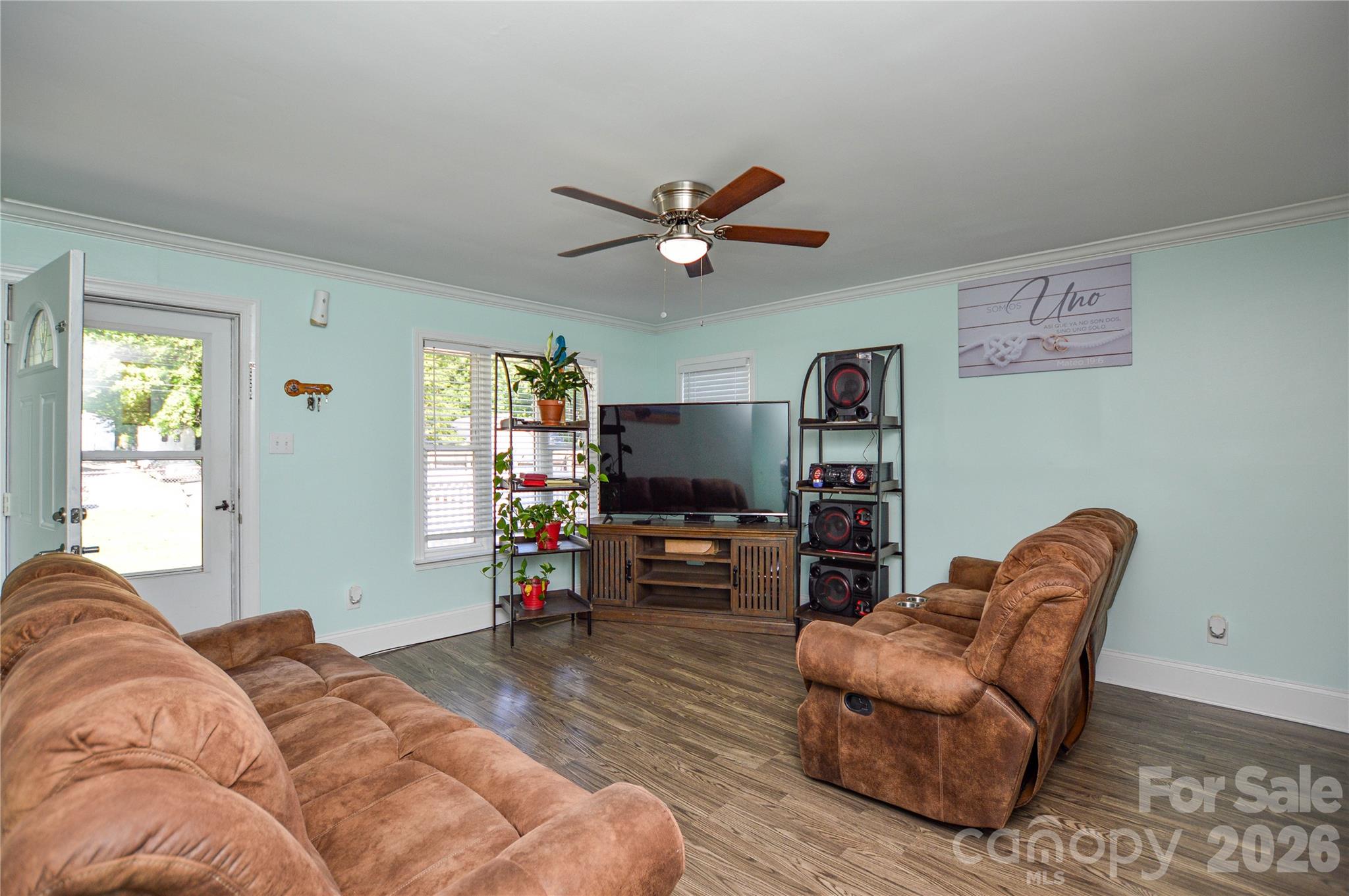 5514 Collins Street — Charlotte