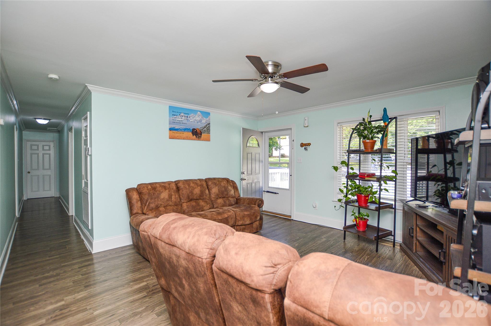 5514 Collins Street — Charlotte