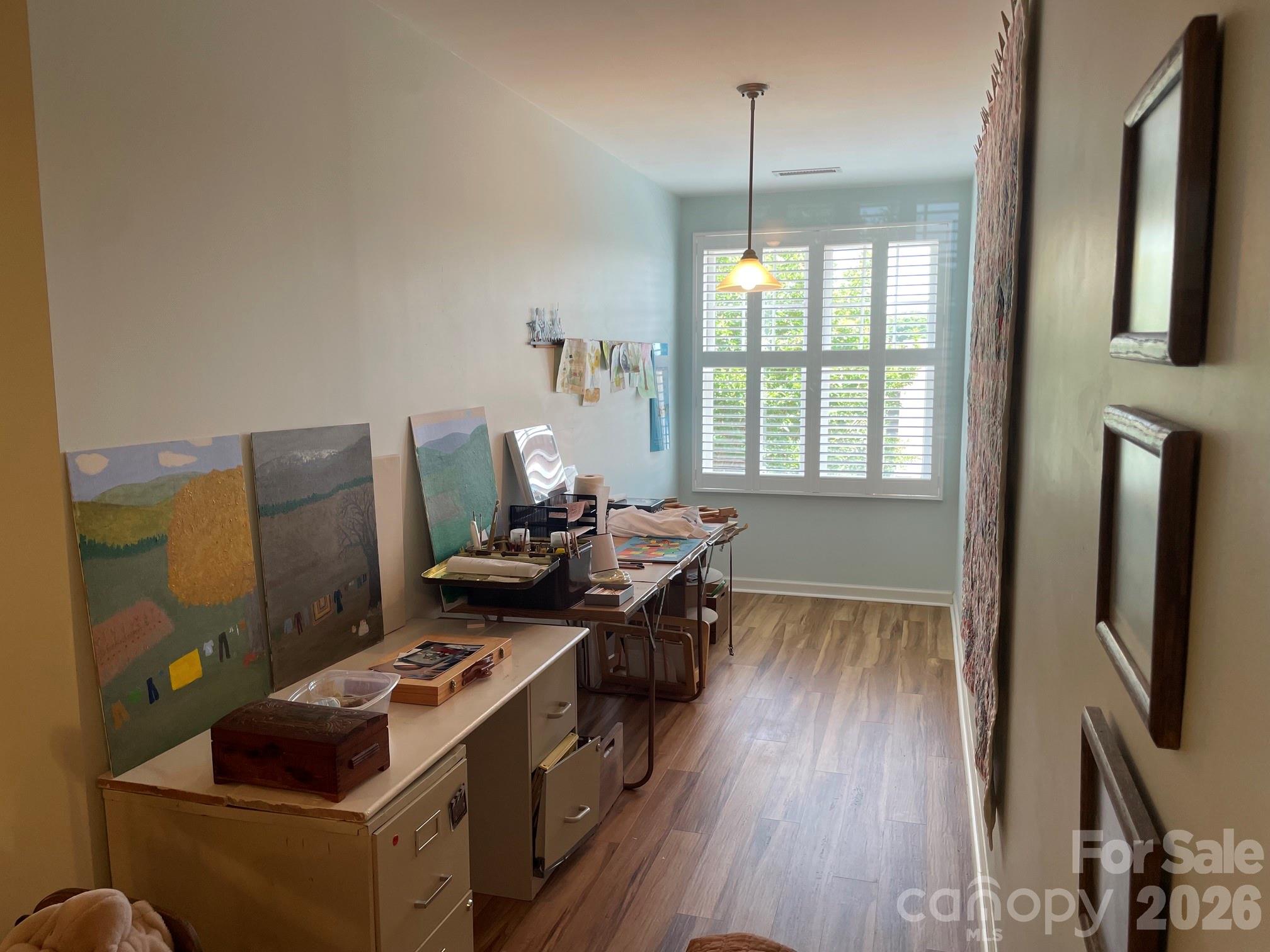 479 26th Avenue NE #B — Hickory
