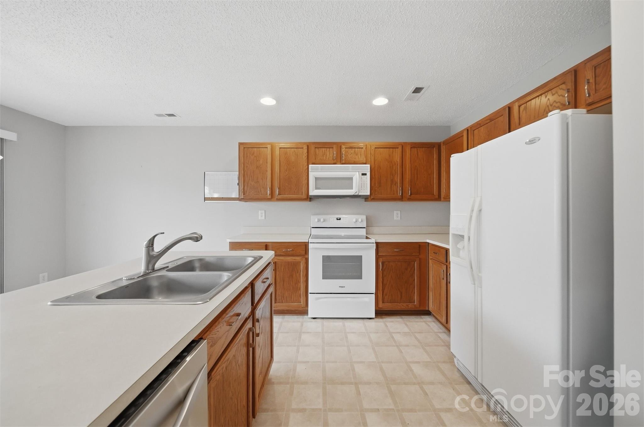 2155 Edenderry Drive — Statesville