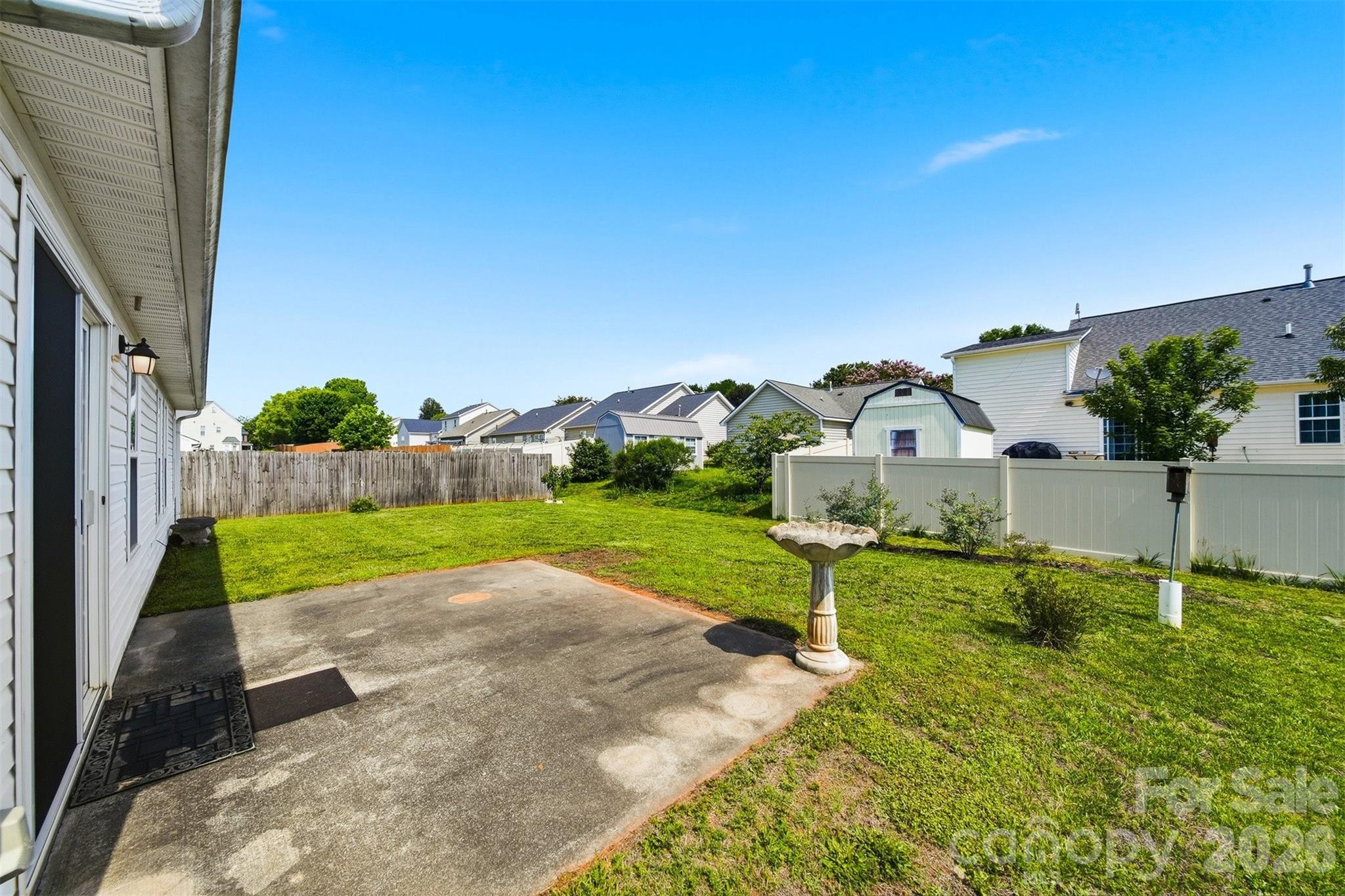 2155 Edenderry Drive — Statesville