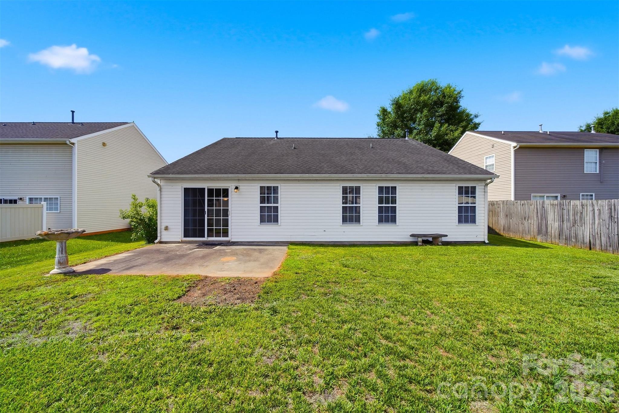 2155 Edenderry Drive — Statesville