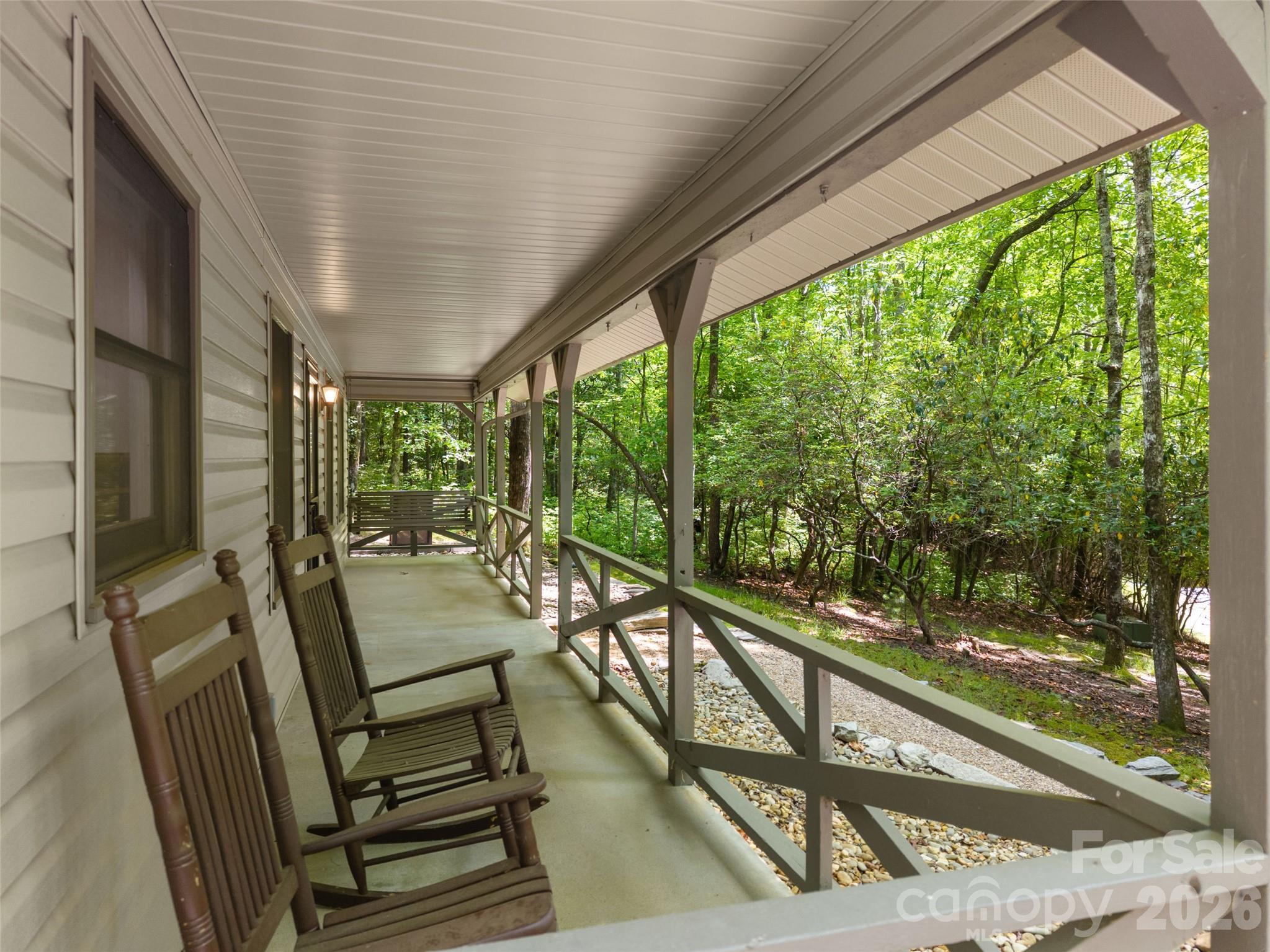 90 Cheestoonaya Way — Brevard