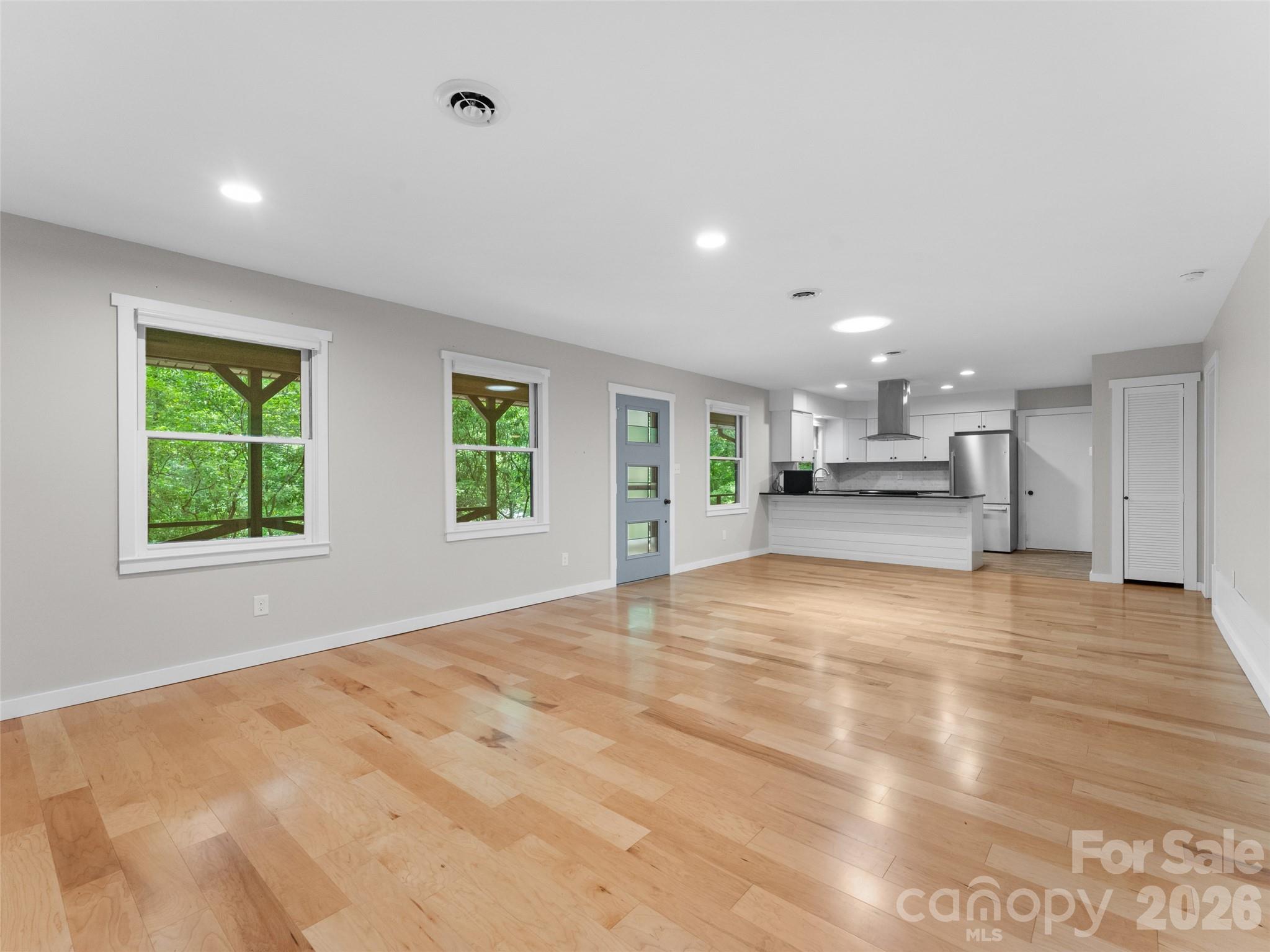 90 Cheestoonaya Way — Brevard