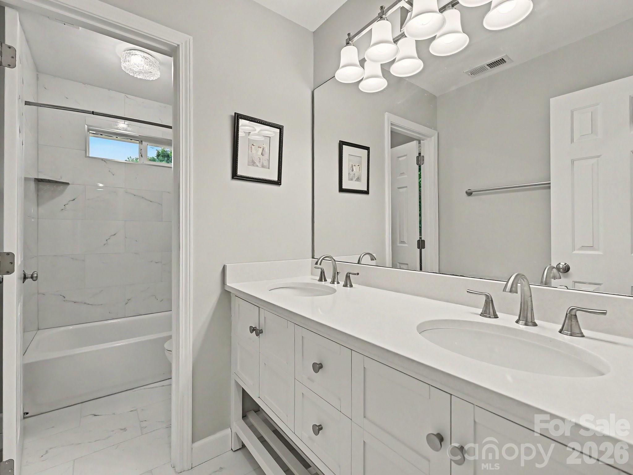 1719 Brandywine Drive — Matthews