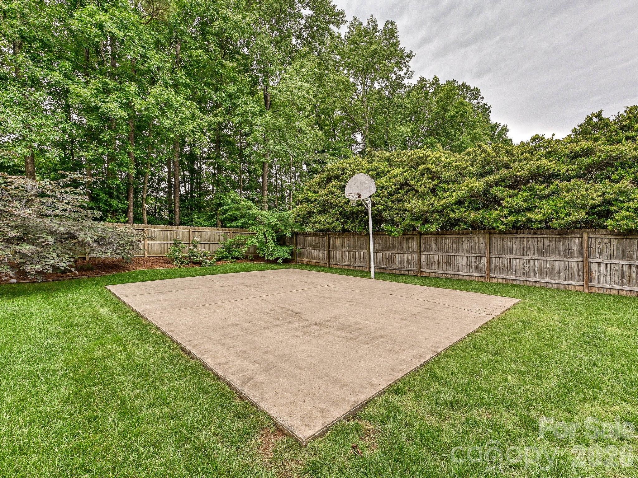 1719 Brandywine Drive — Matthews