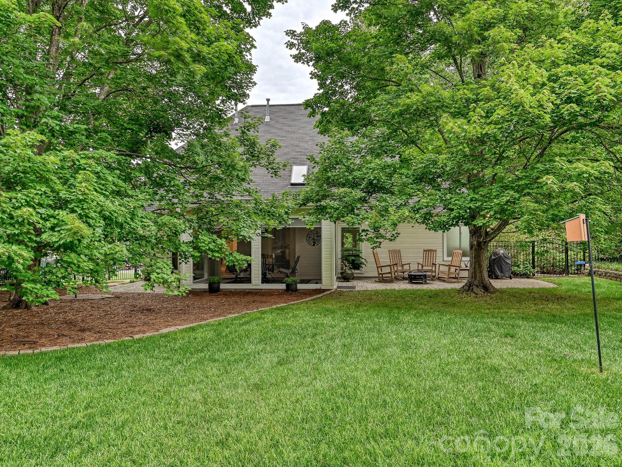 1719 Brandywine Drive — Matthews