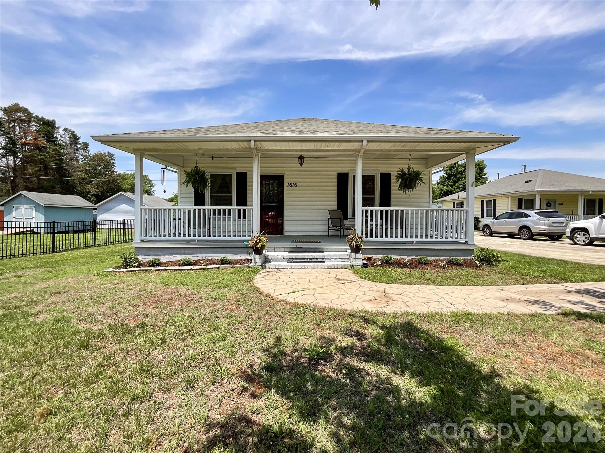 1616 Perfection Avenue #10 — Belmont