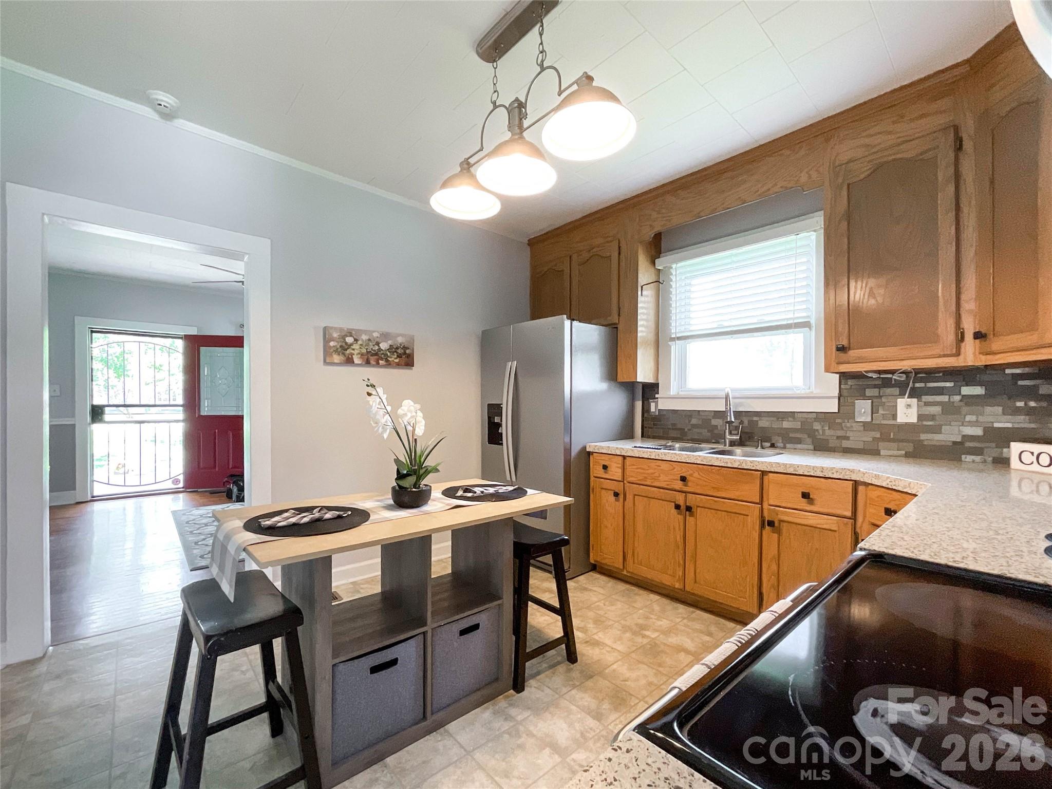 1616 Perfection Avenue #10 — Belmont