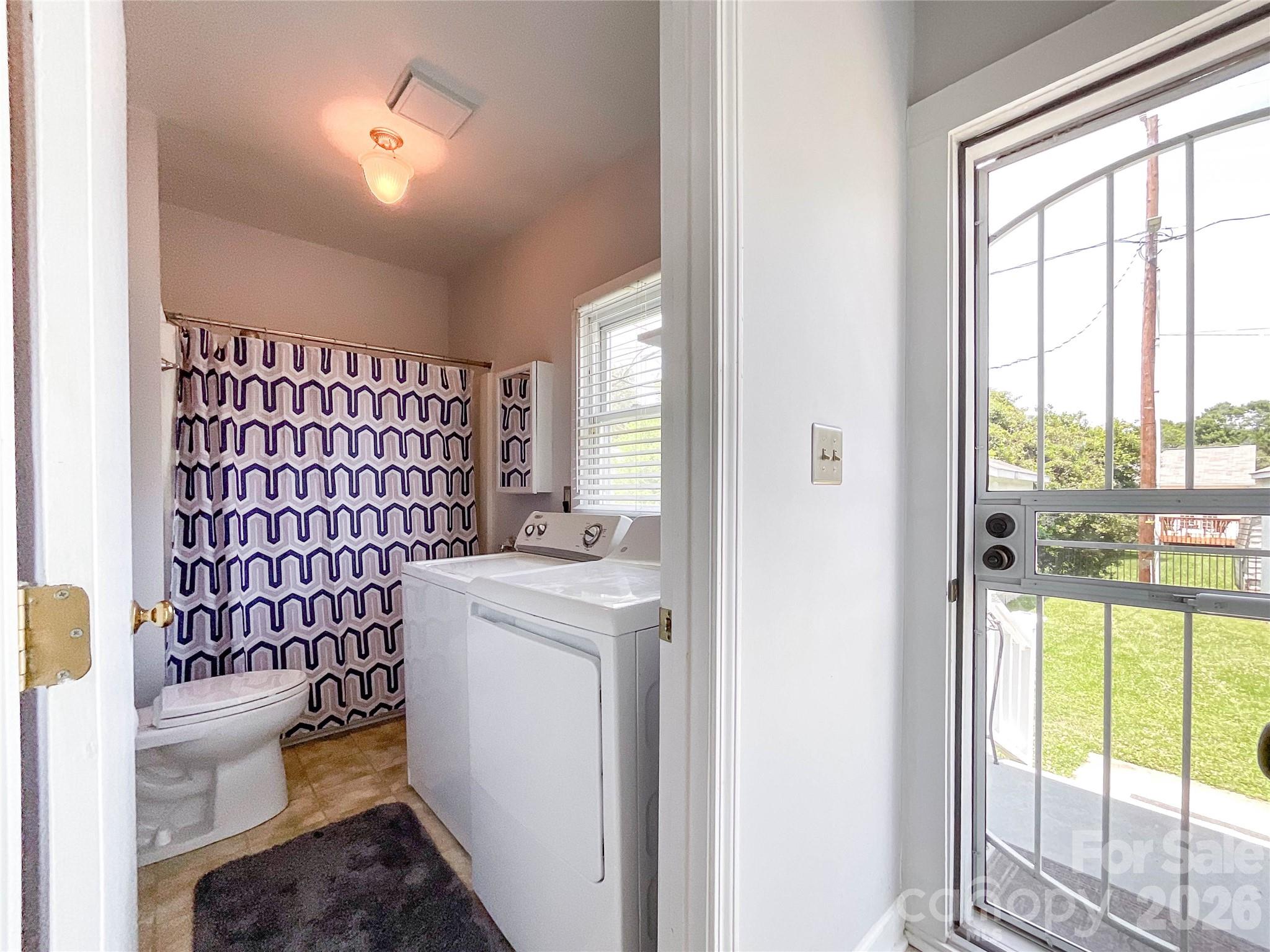 1616 Perfection Avenue #10 — Belmont