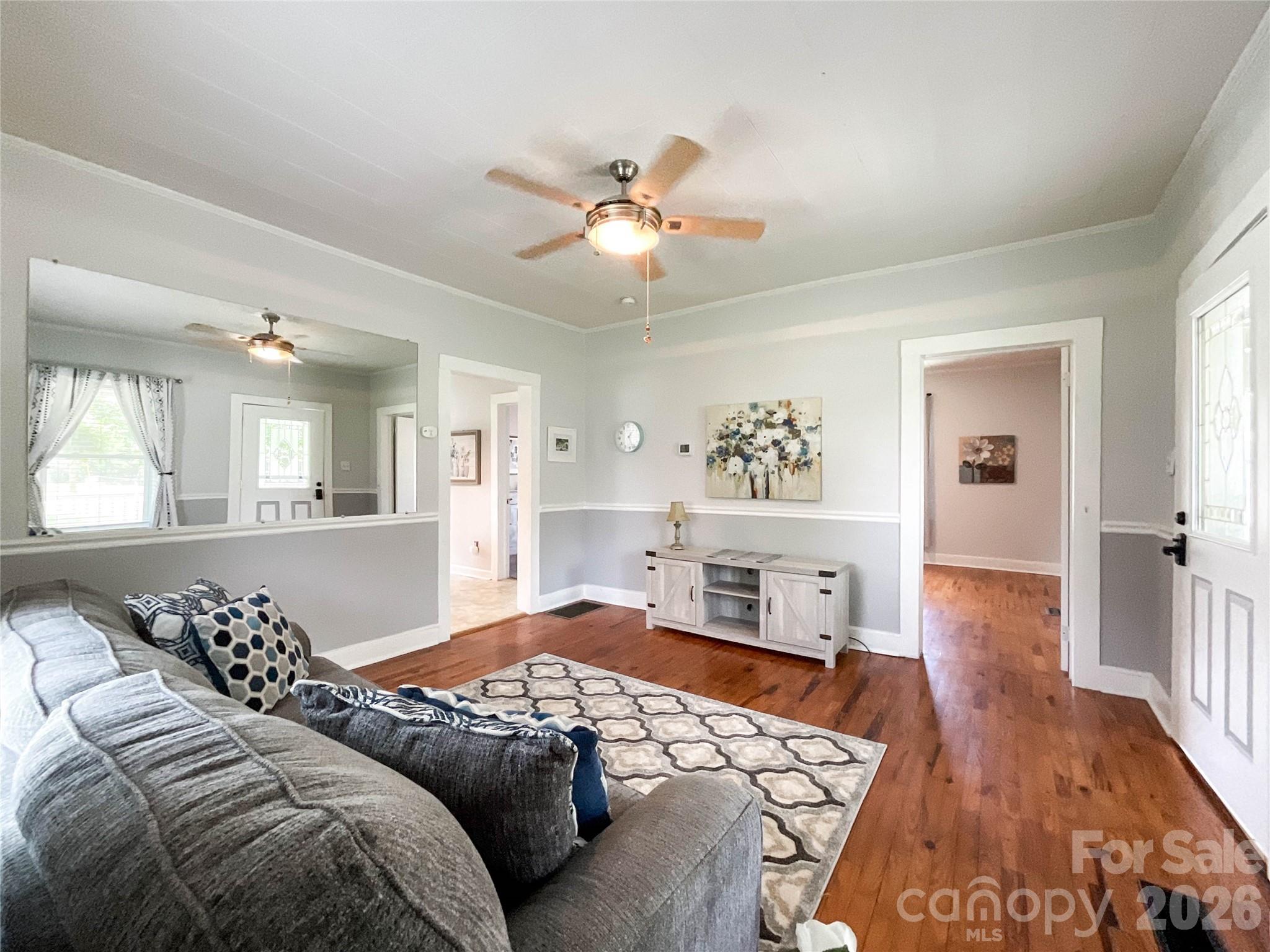 1616 Perfection Avenue #10 — Belmont