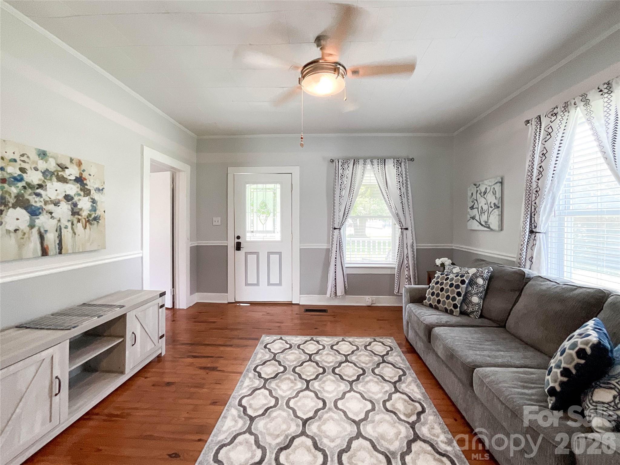 1616 Perfection Avenue #10 — Belmont