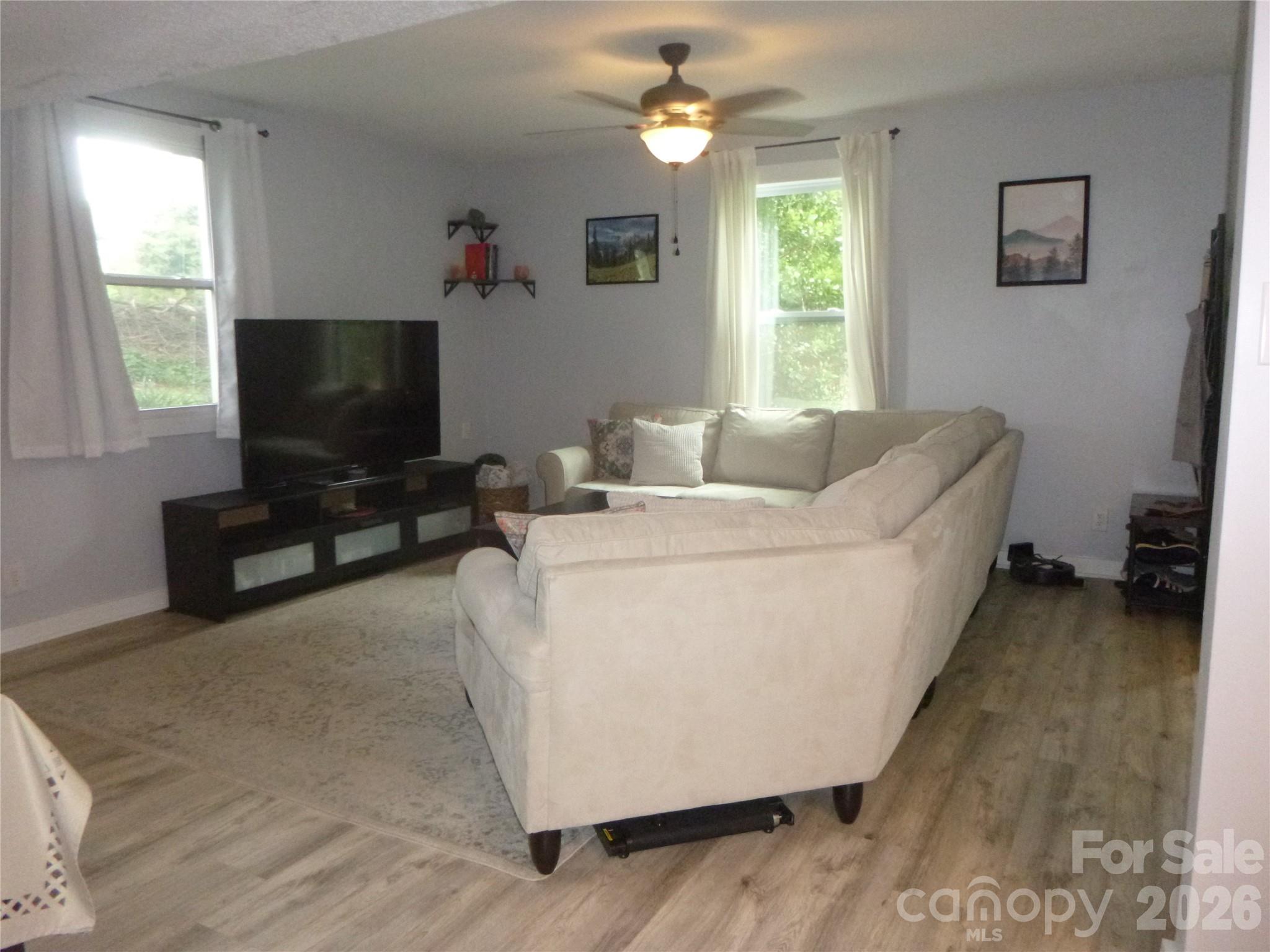 5662 Coulee Place — Charlotte