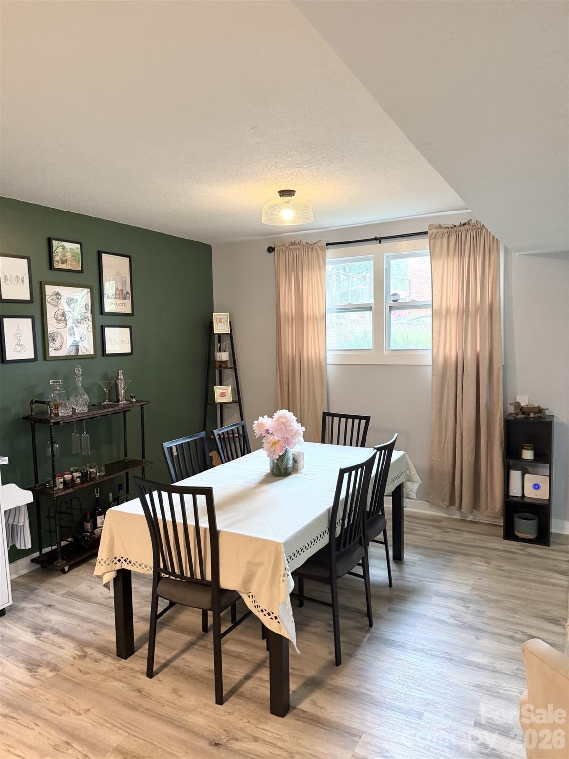 5662 Coulee Place — Charlotte