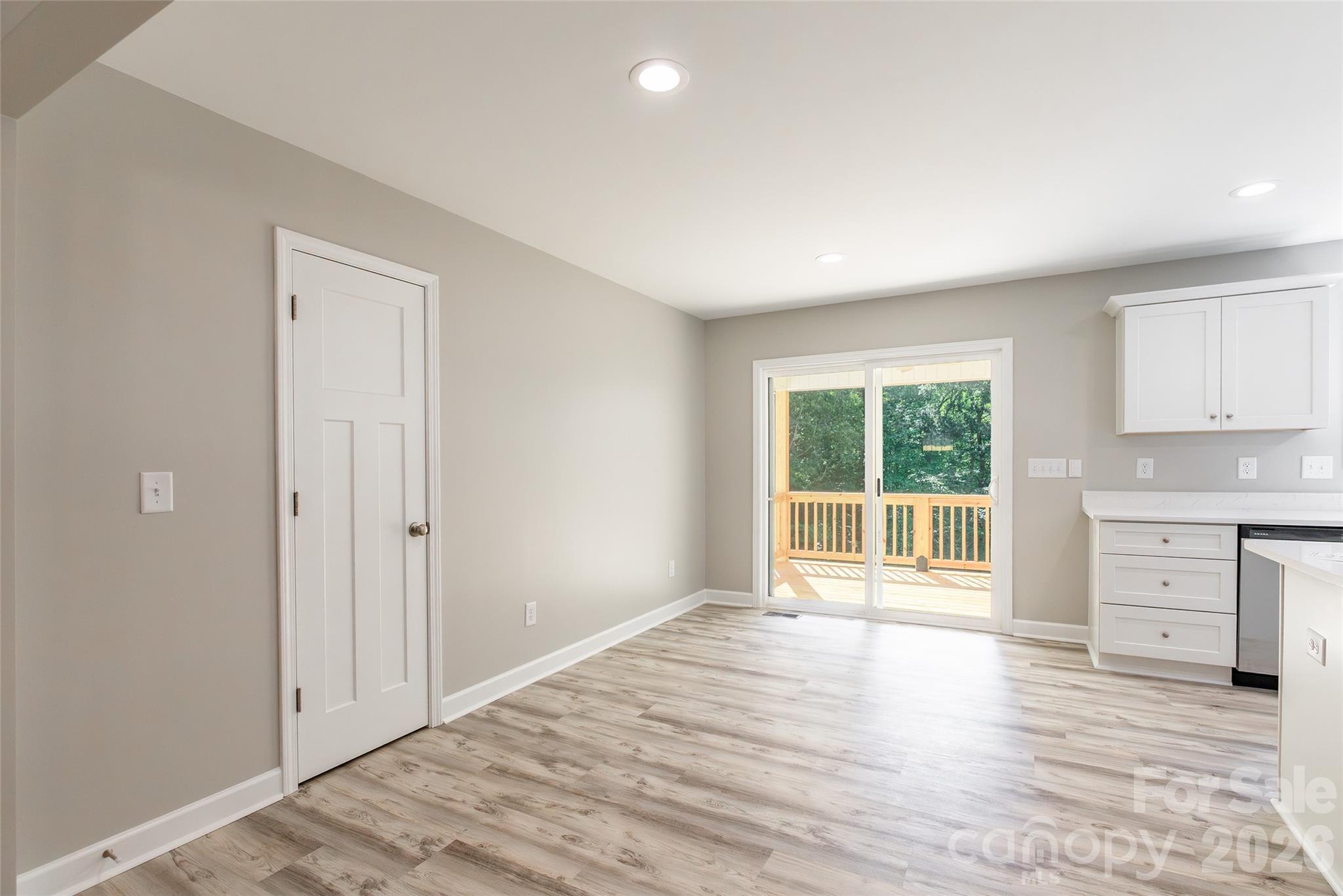 1630 Riddle Road — Clover