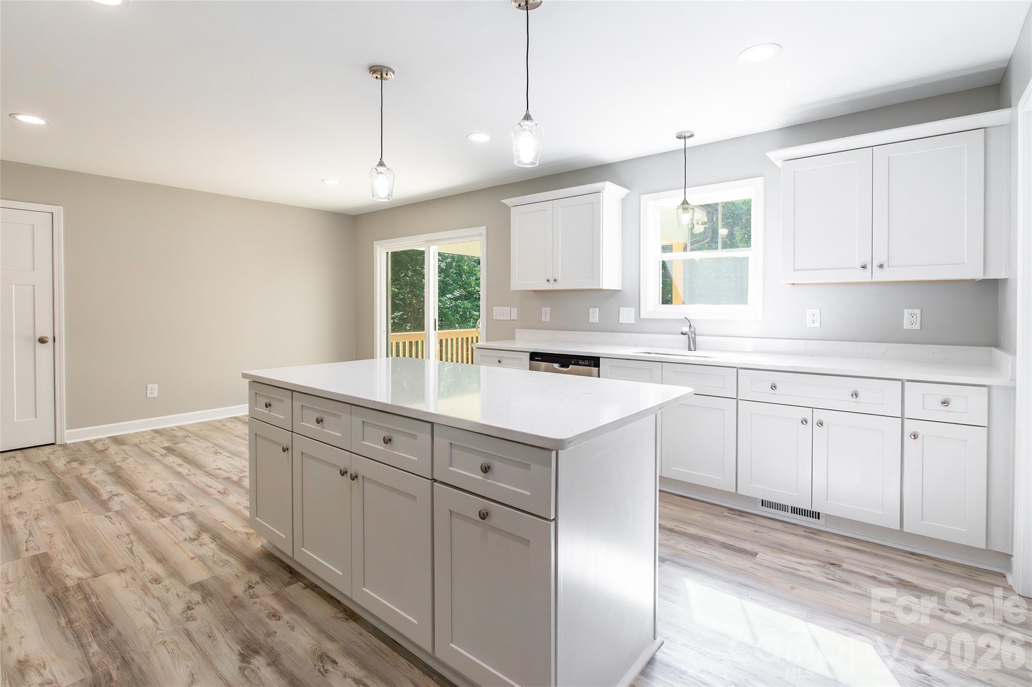 1630 Riddle Road — Clover